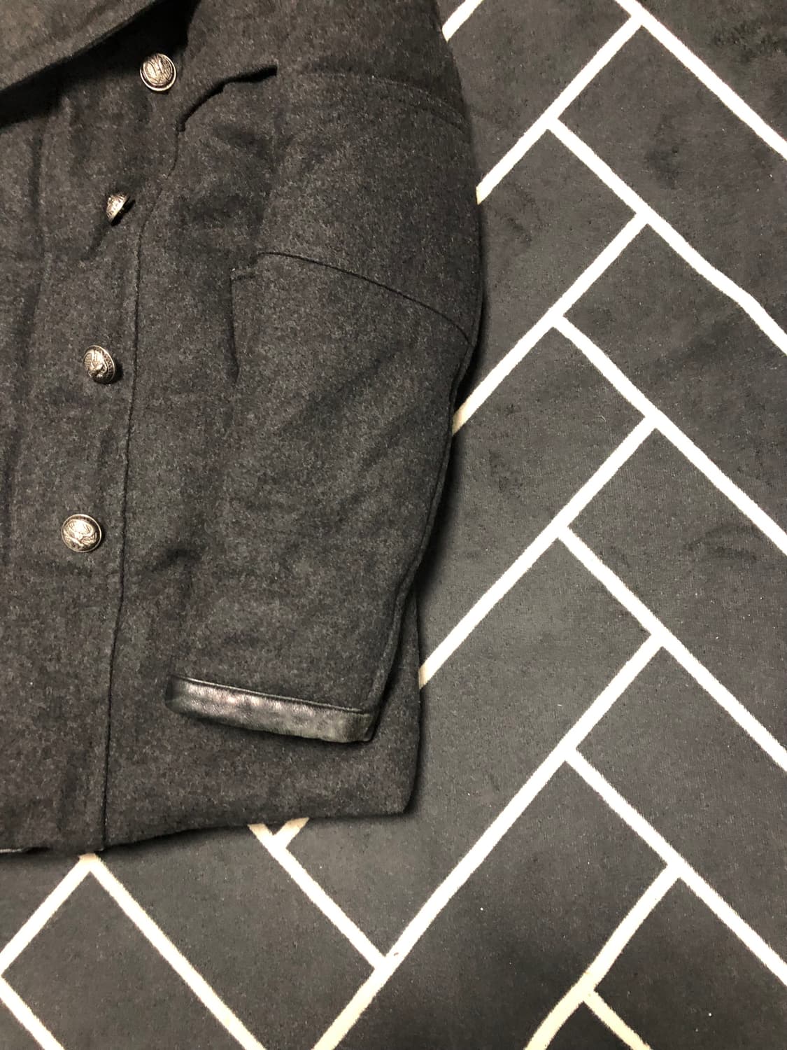 시스템옴므 리얼양가죽 무스팅코트/몽클레어 스톤 발망 프라다 구 상품이미지4