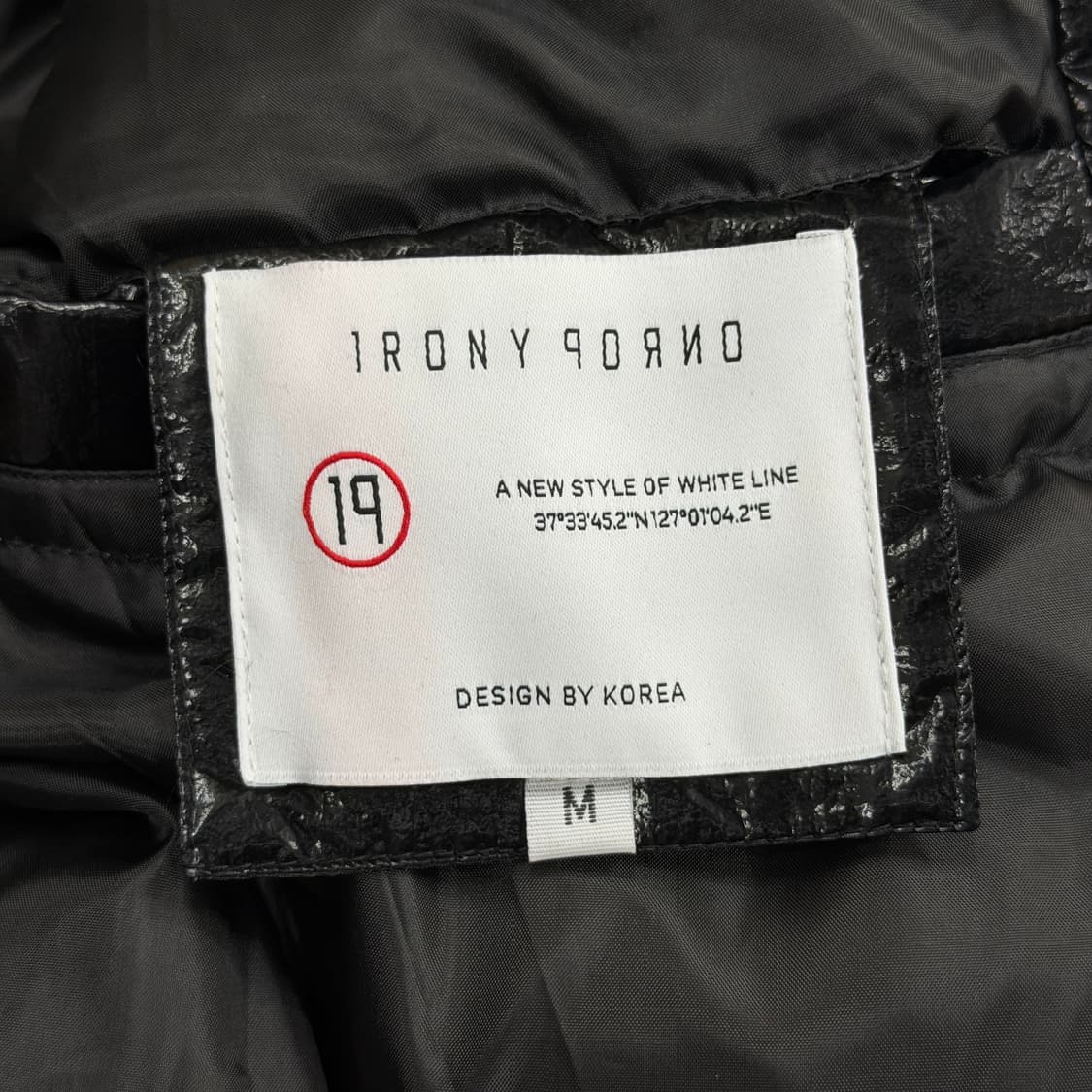 아이러니 포르노 유광 나일론 패딩 점퍼 자켓 M 상품이미지3