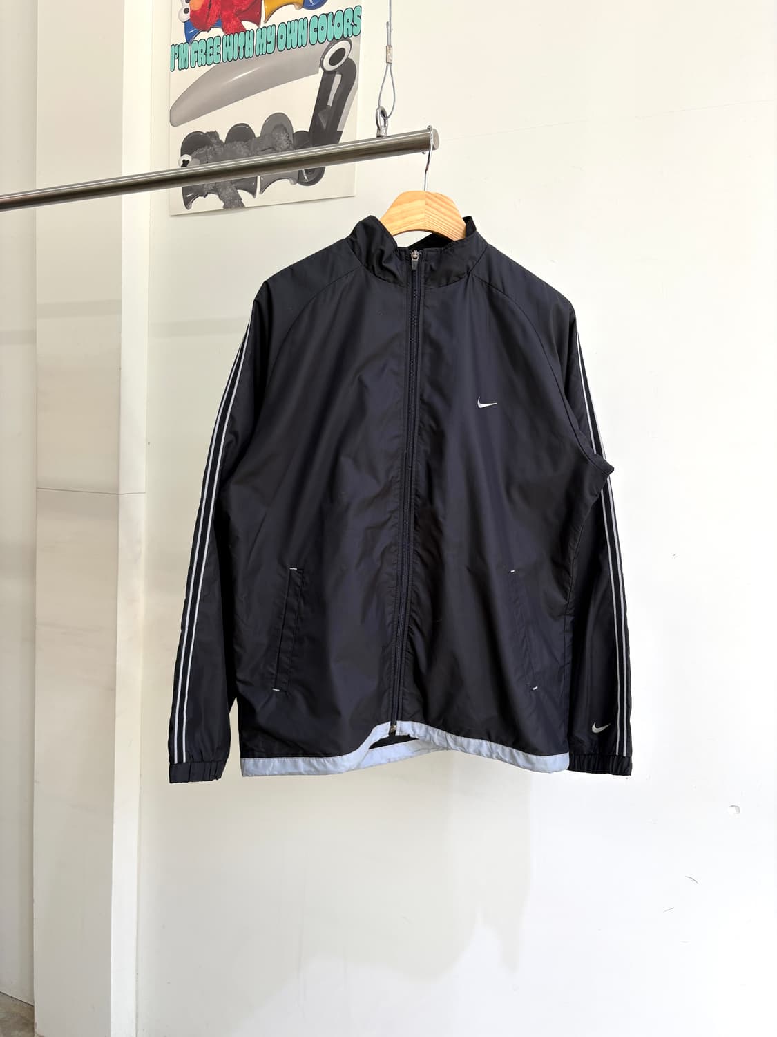 NIKE 바람막이 상품이미지1