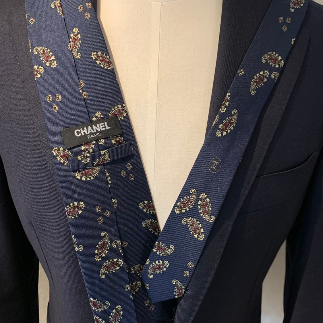 샤넬(CHANEL) 페이즐리 명품넥타이 최상급 A+ 100실크 클래식룩 상품이미지2