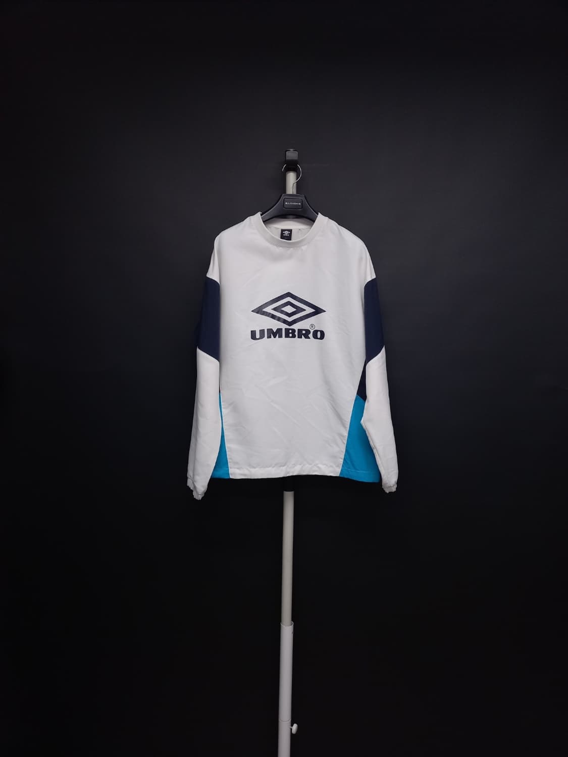 엄브로 춘추 남성 바람막이 95.100 상품이미지1