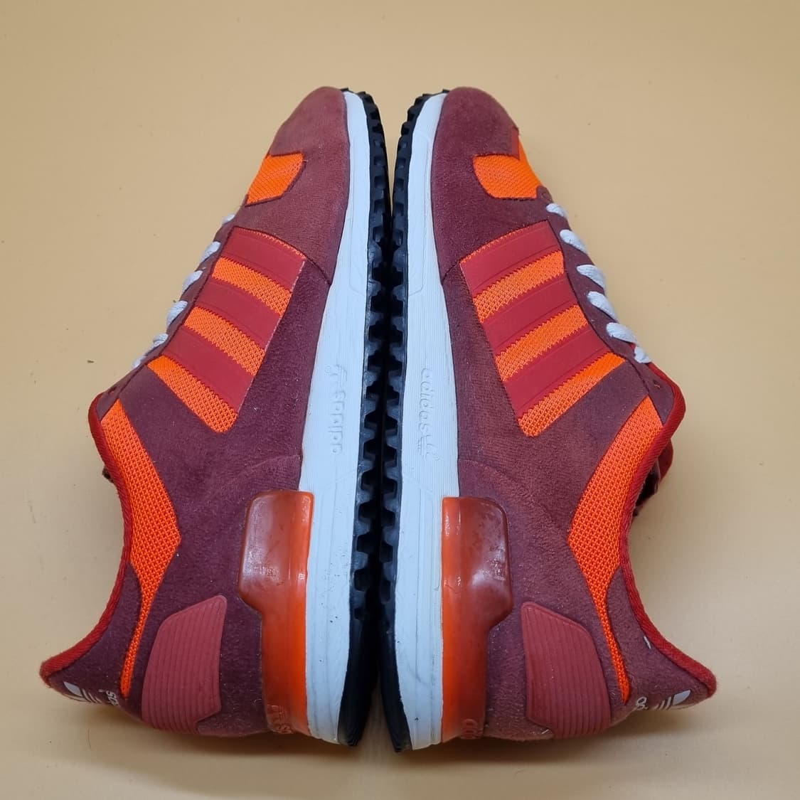 아디다스 오리지널 ZX700 남성운동화260. 상품이미지5