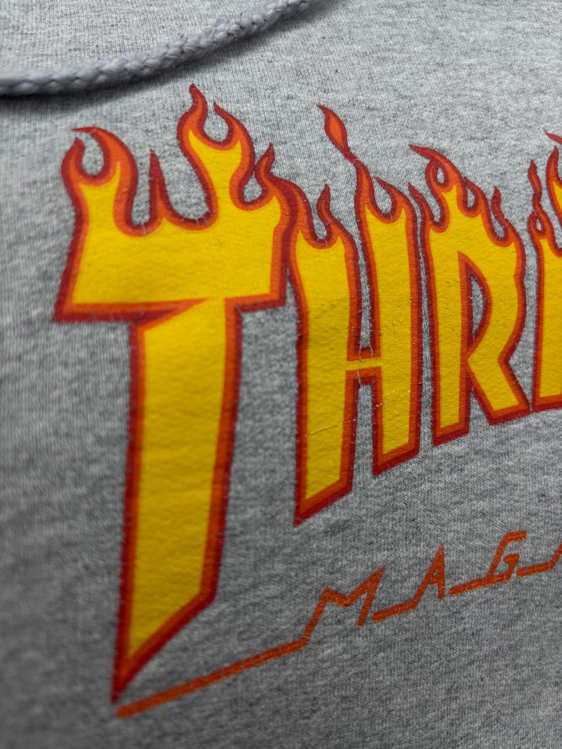 트레셔 플레임 로고 후드티 상품이미지6