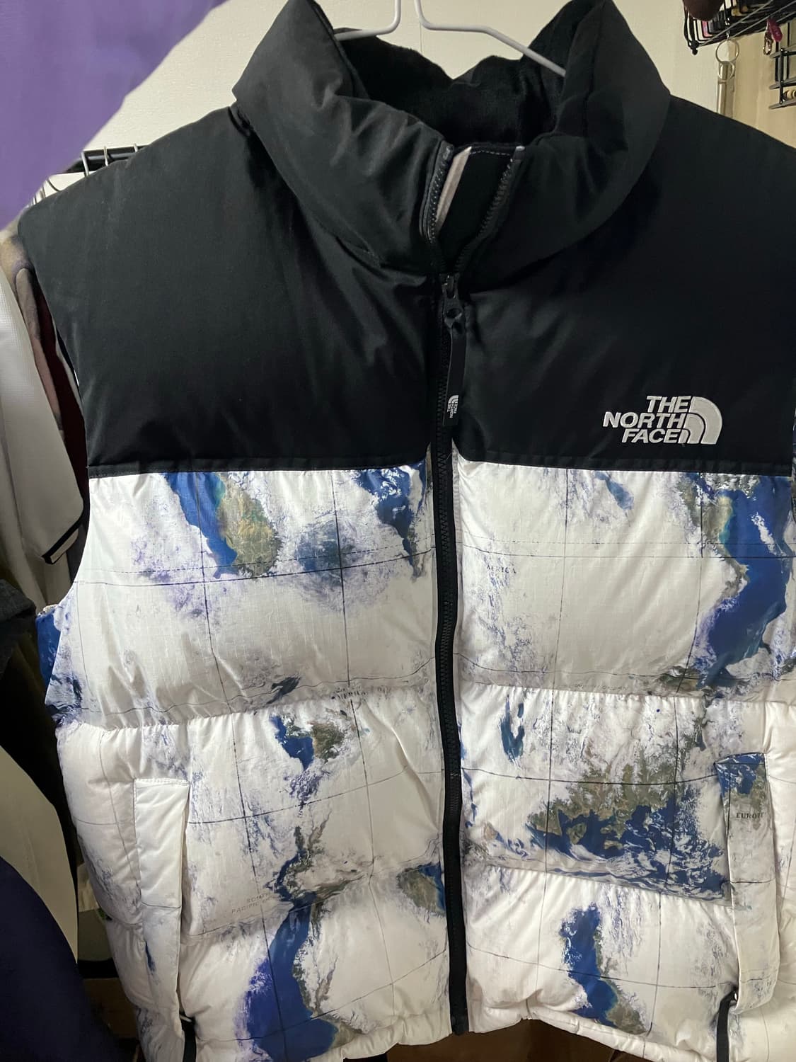 노스페이스 지구 패딩조끼 xxl 상품이미지1