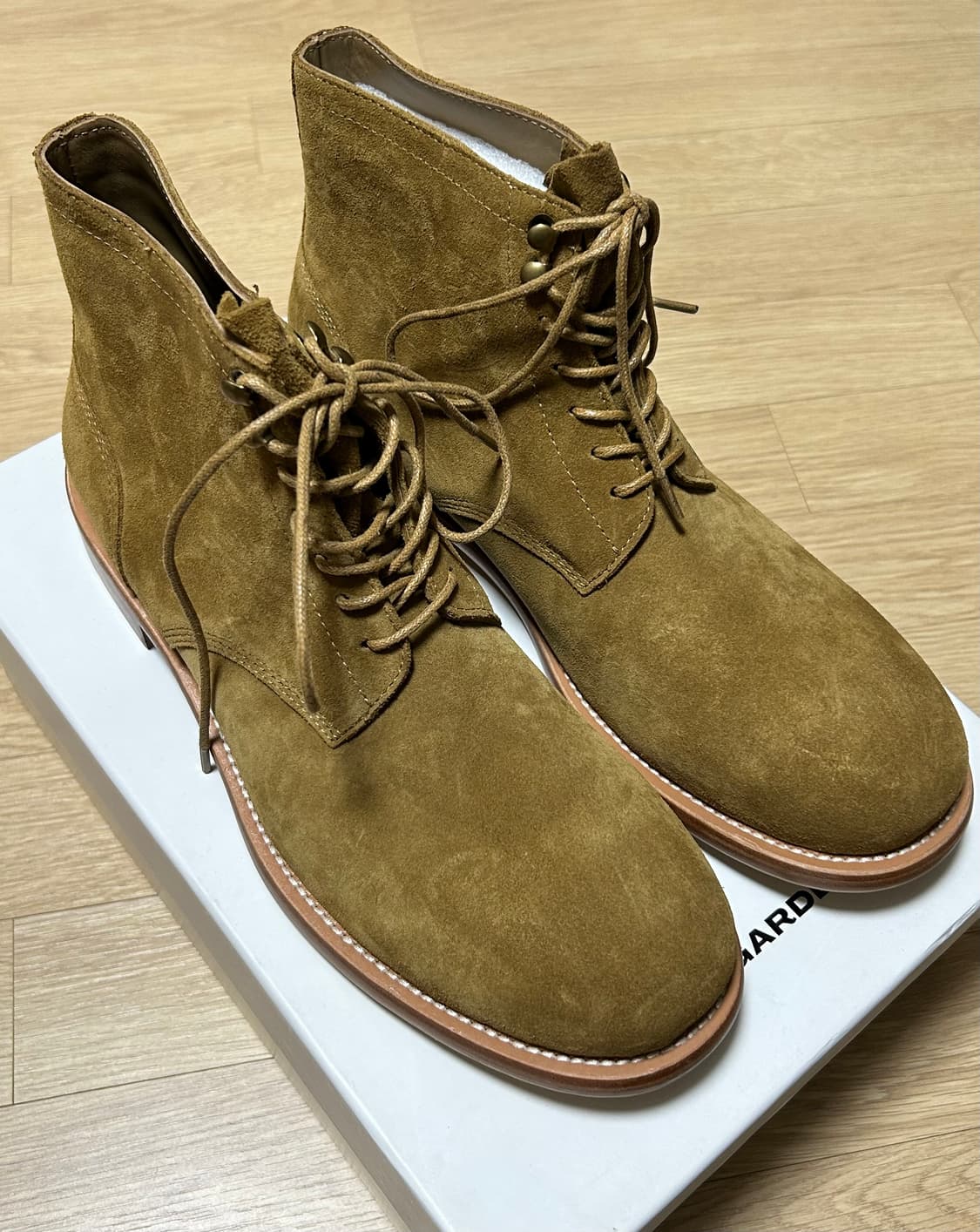 로스트가든UNIFORM Field Boots Beige(새상품)팝니다 상품이미지2