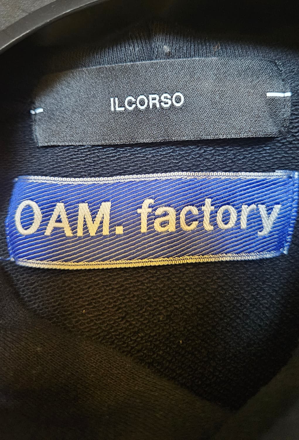 OAM factory &일꼬르소 블랙 후드티(XL) 상품이미지4