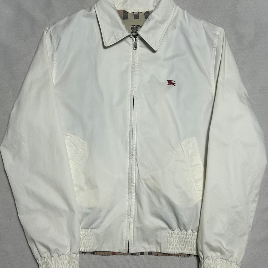 🫶🏻 버버리 화이트 블루종 🫶🏻 상품이미지1