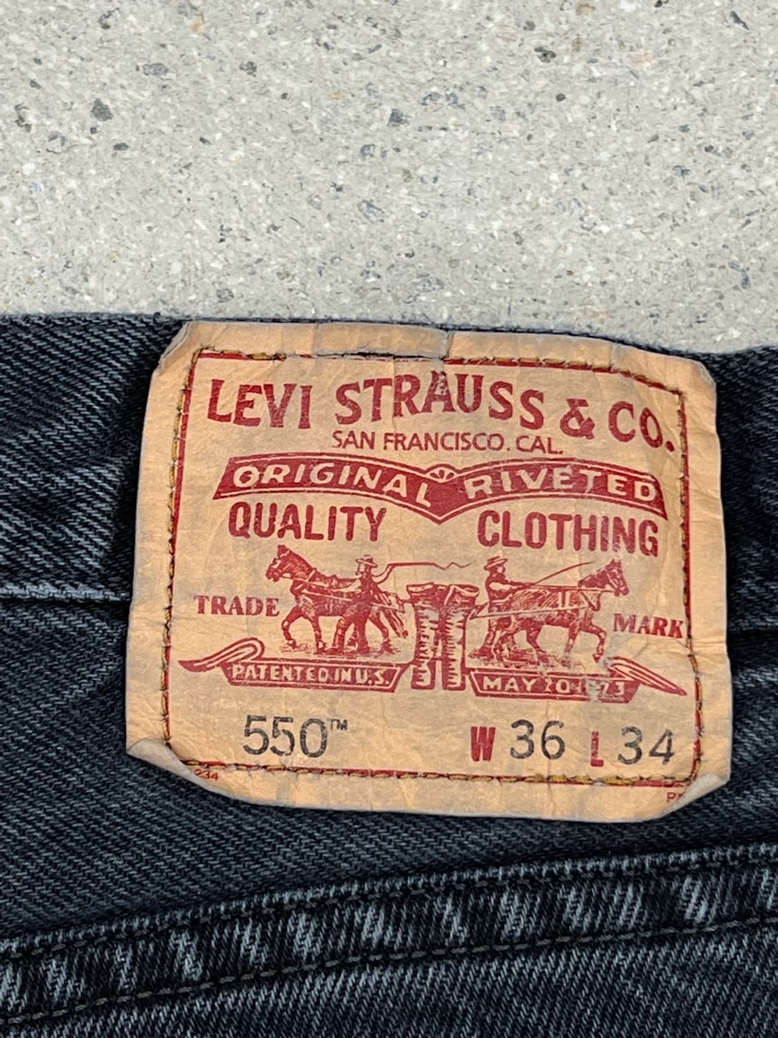 리바이스 00s 550 블랙 데님 팬츠 / 34 x 33 상품이미지9