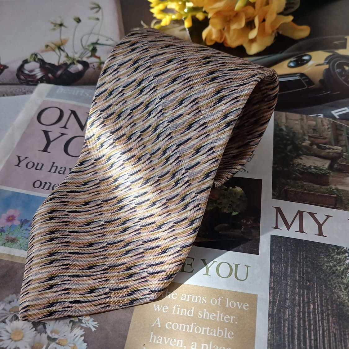 미쏘니 실크 베이지 텍스처 패턴 넥타이 8.7cm A+등급 A19211
 상품이미지2