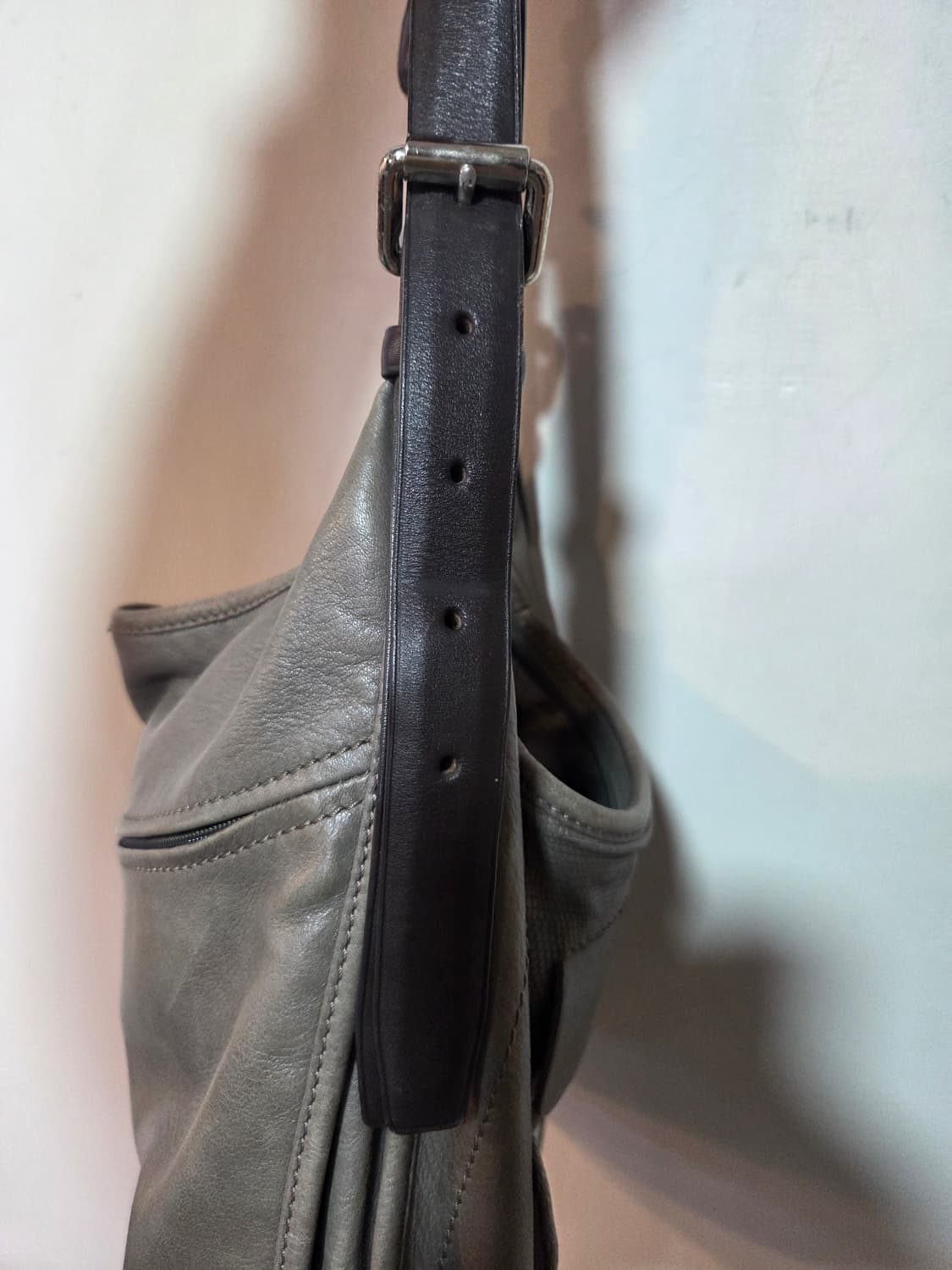 롱샴 가죽 호보백 그레이 상품이미지4