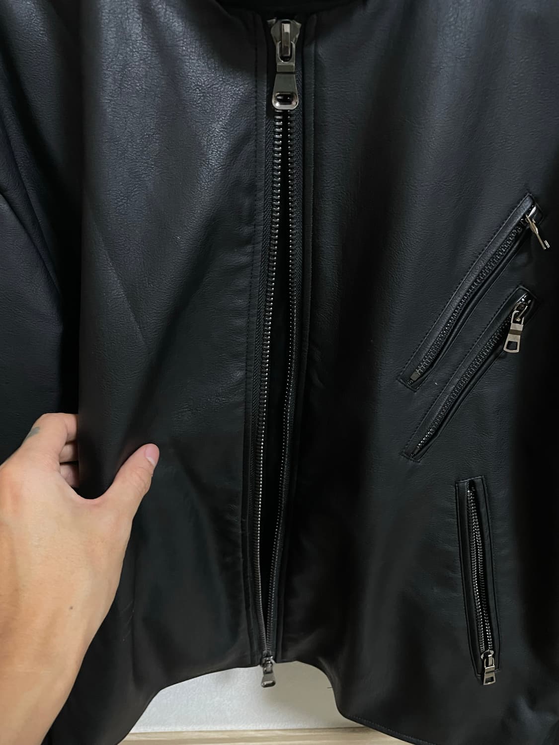 뉴치프시크 매트패디드 가죽자켓 상품이미지5