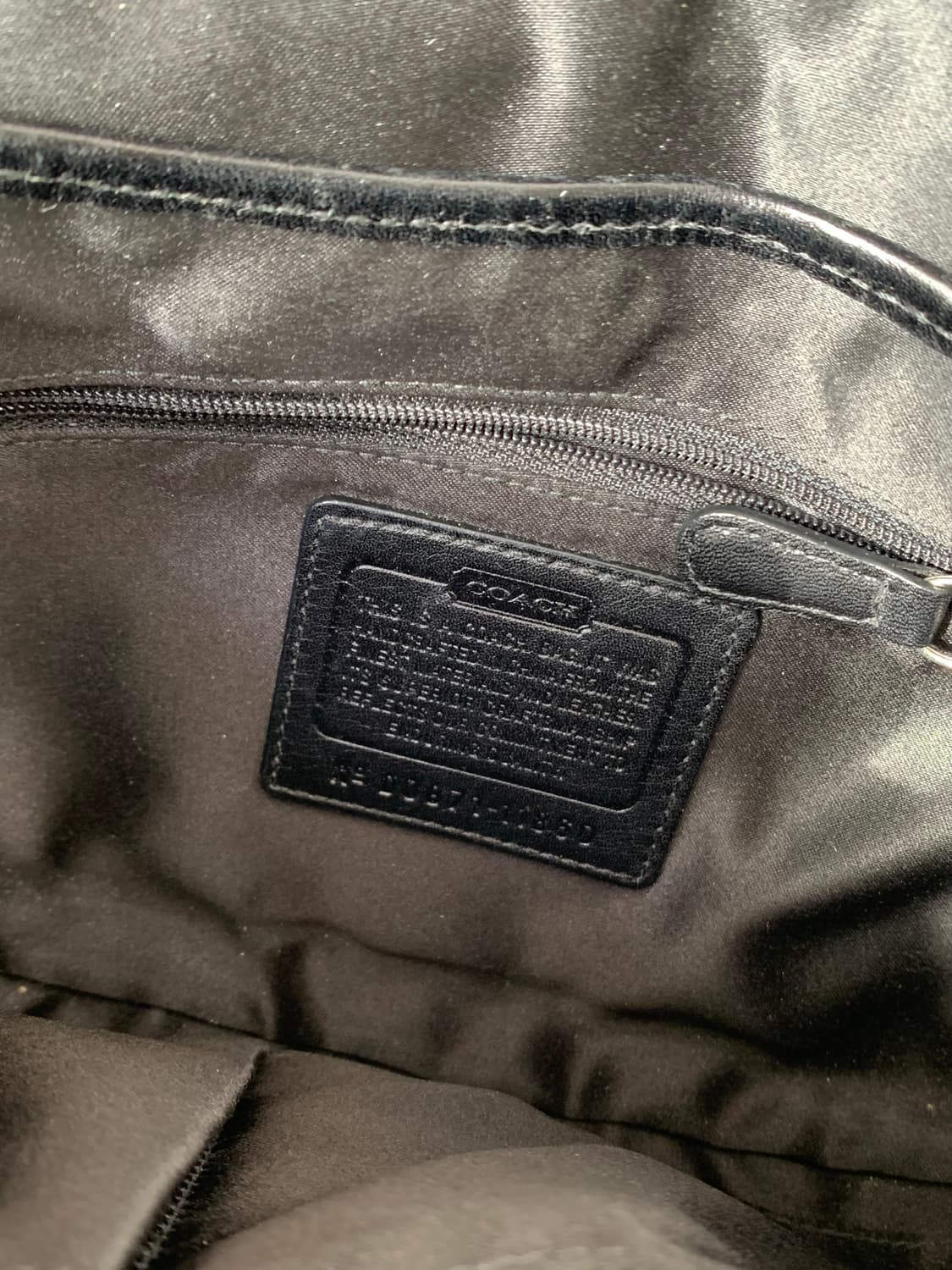 🖤 Coach 블랙 미니 버클 숄더백 상품이미지6