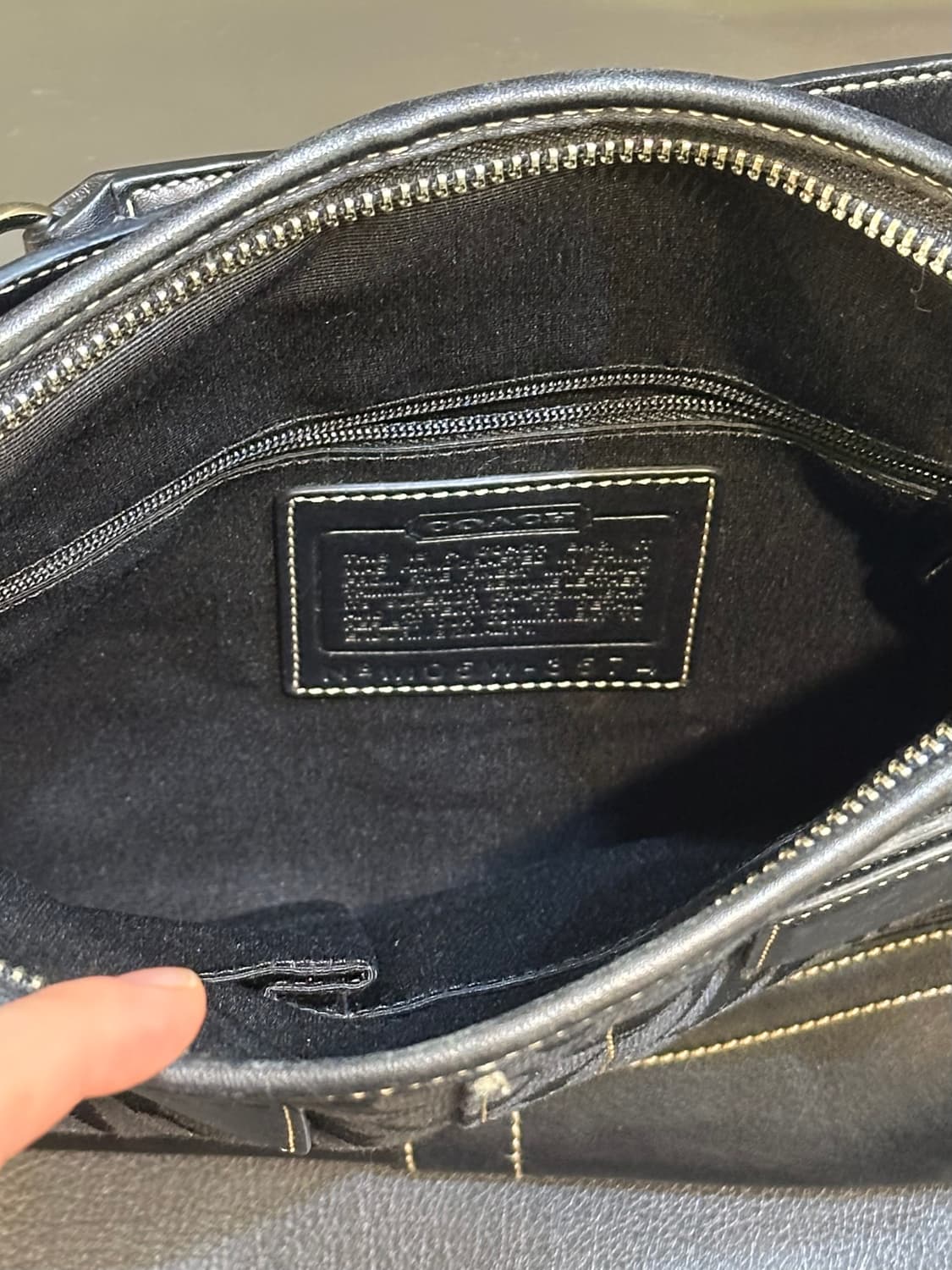 COACH 코치 블랙 숄더백 상품이미지3