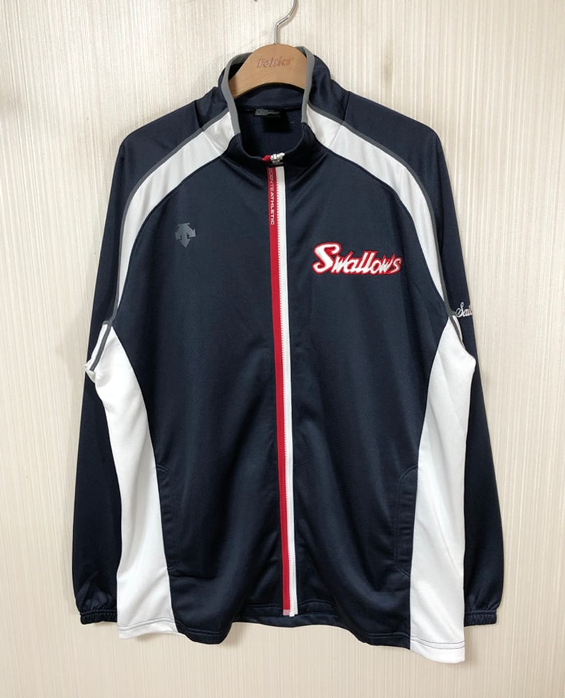 NPB 데상트 토쿄 야쿠르트스왈로즈 선수지급 트레이닝자켓 XO(XXL) 상품이미지1