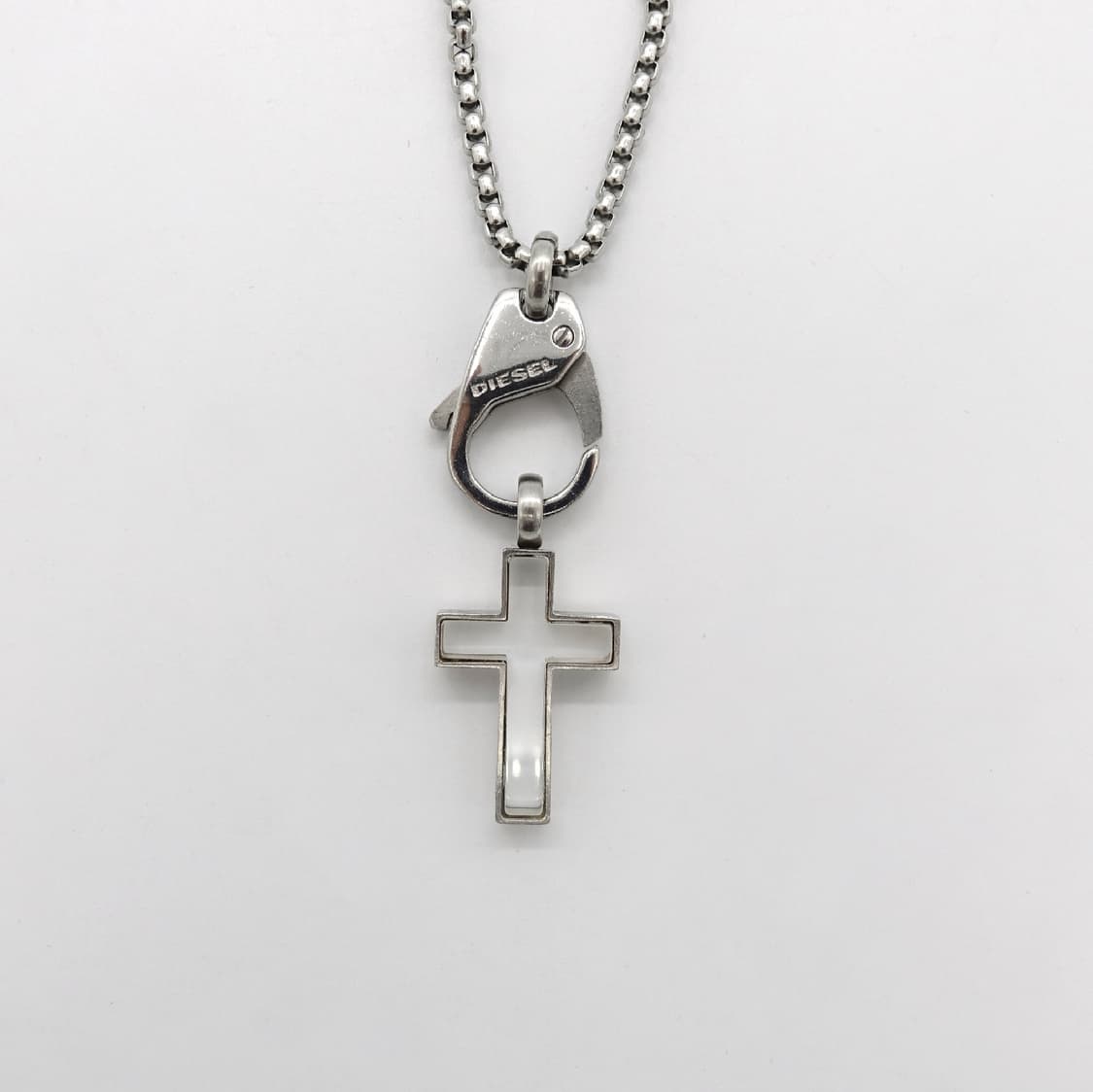 DIESEL 디젤 투명 크로스 십자가 목걸이    상품이미지5