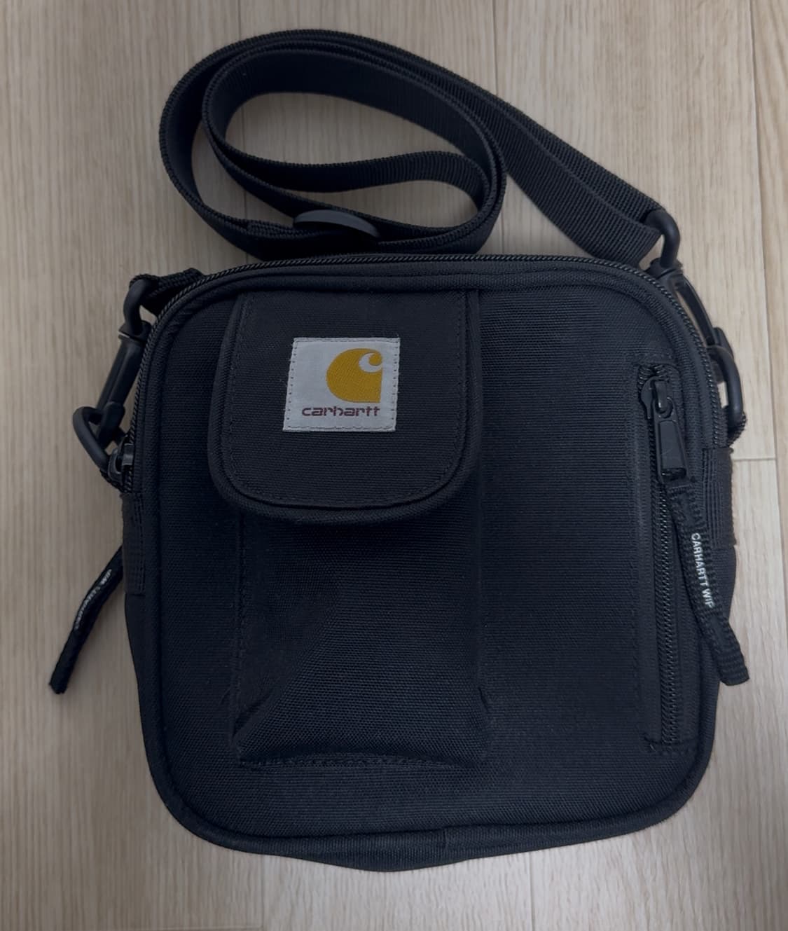 칼하트 크로스백 상품이미지2