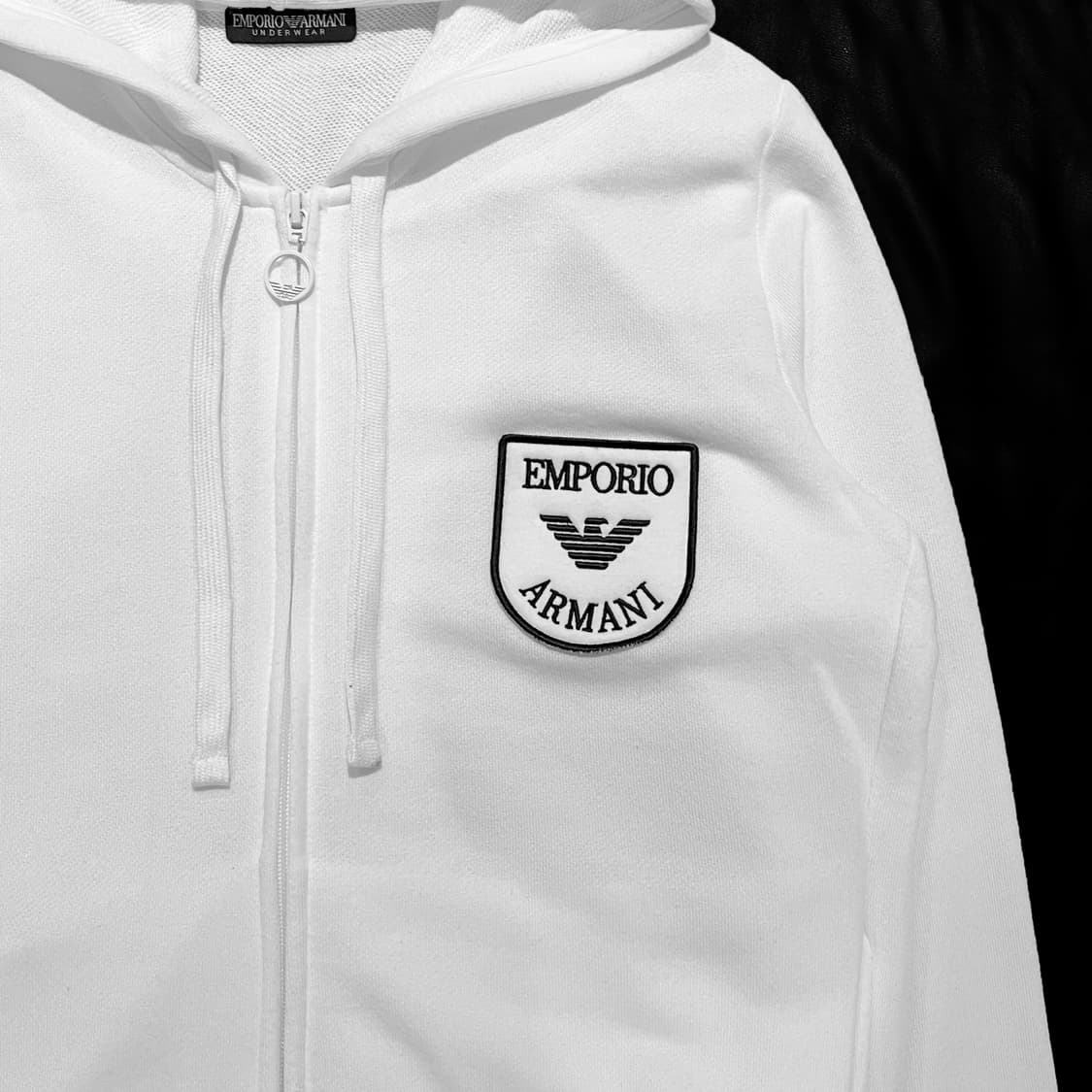 엠포리오 아르마니 아이코닉 후드 집업 상품이미지4