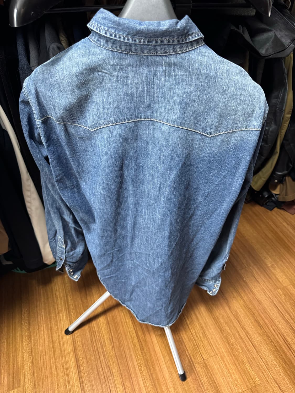 세비지 SAVAGE 중청워싱 데님셔츠 XL 상품이미지2