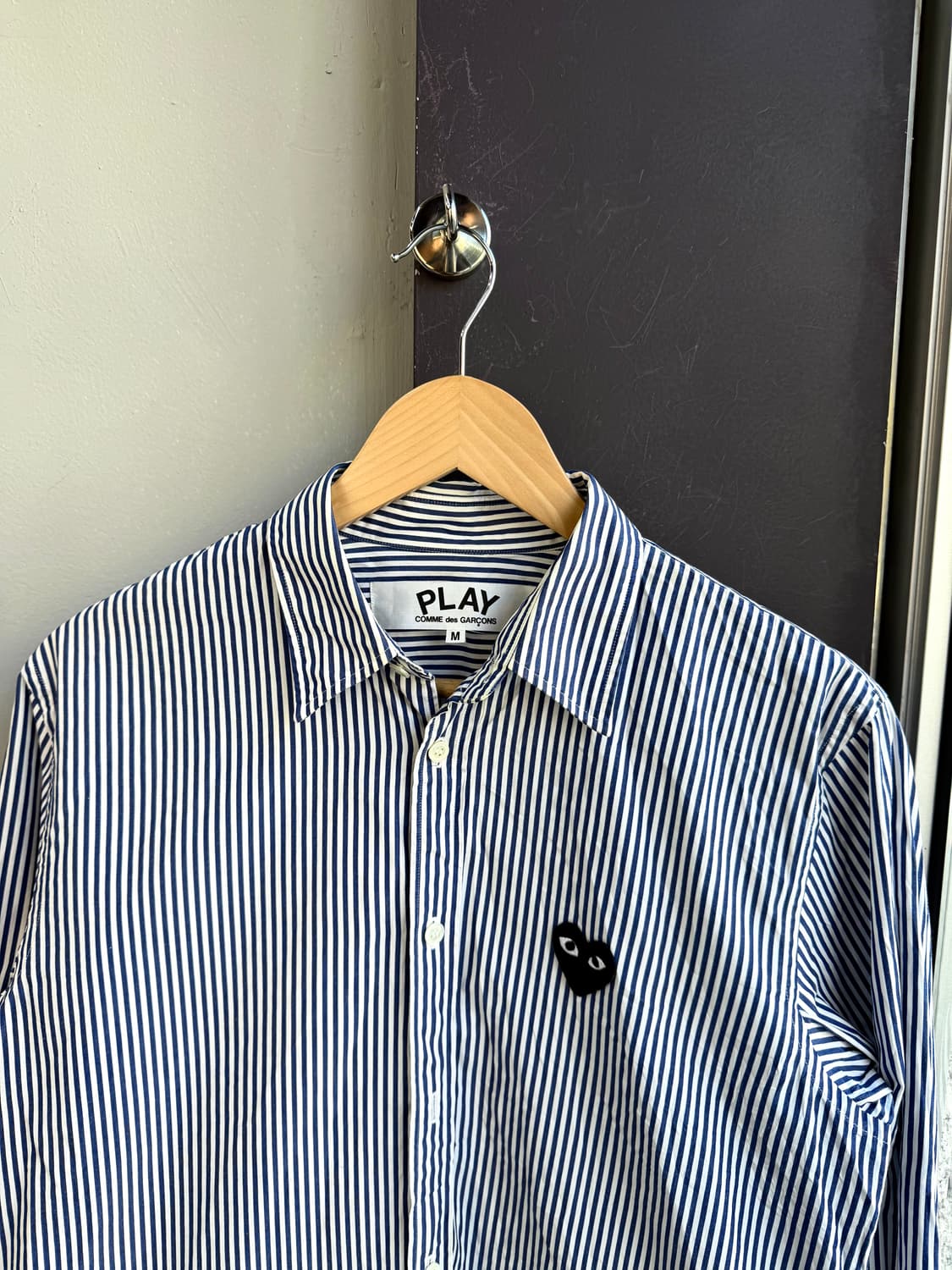 M/ 꼼데가르송 블랙하트 스트라이프 셔츠 상품이미지3