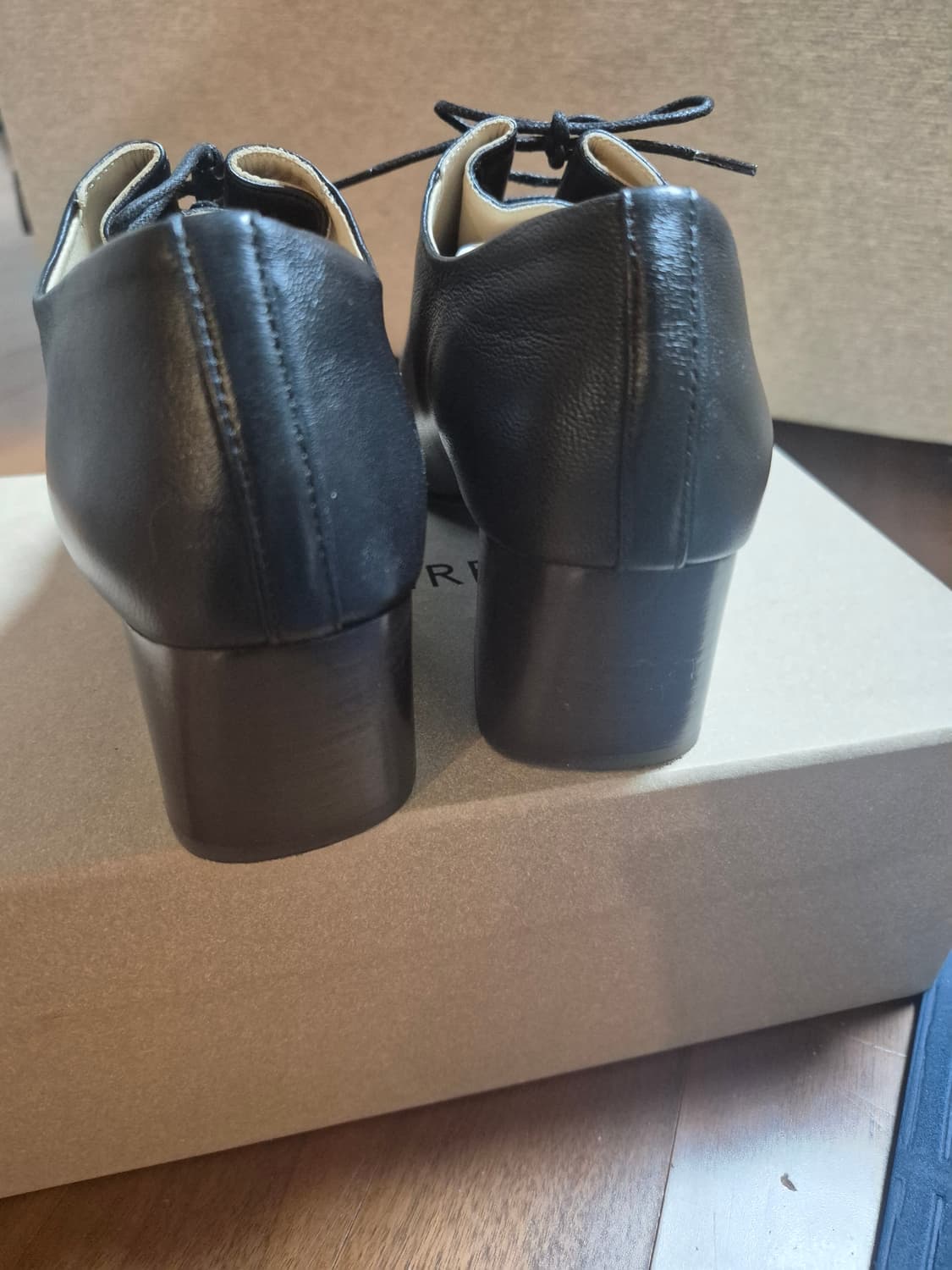 르메르 더비힐 2025년도 상품이미지3