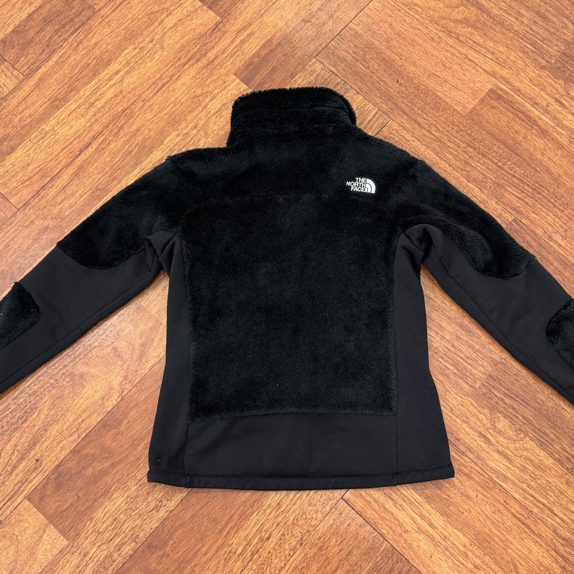 여성용 90 노스페이스 써밋 벌사로프트 블랙 플리스 자켓  상품이미지2
