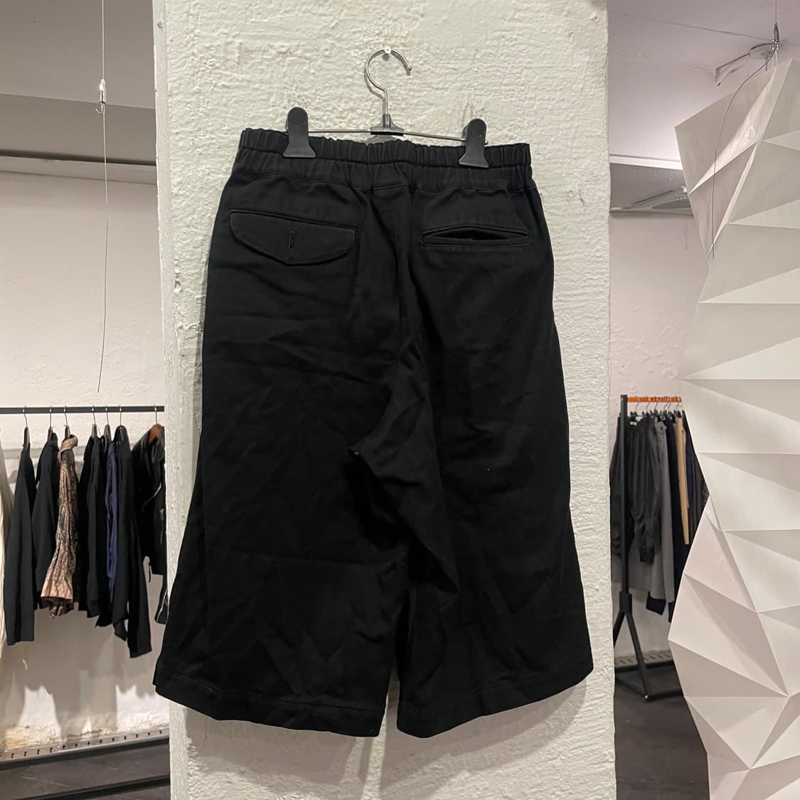 꼼데가르송 블랙 패치워크 쇼츠 상품이미지3