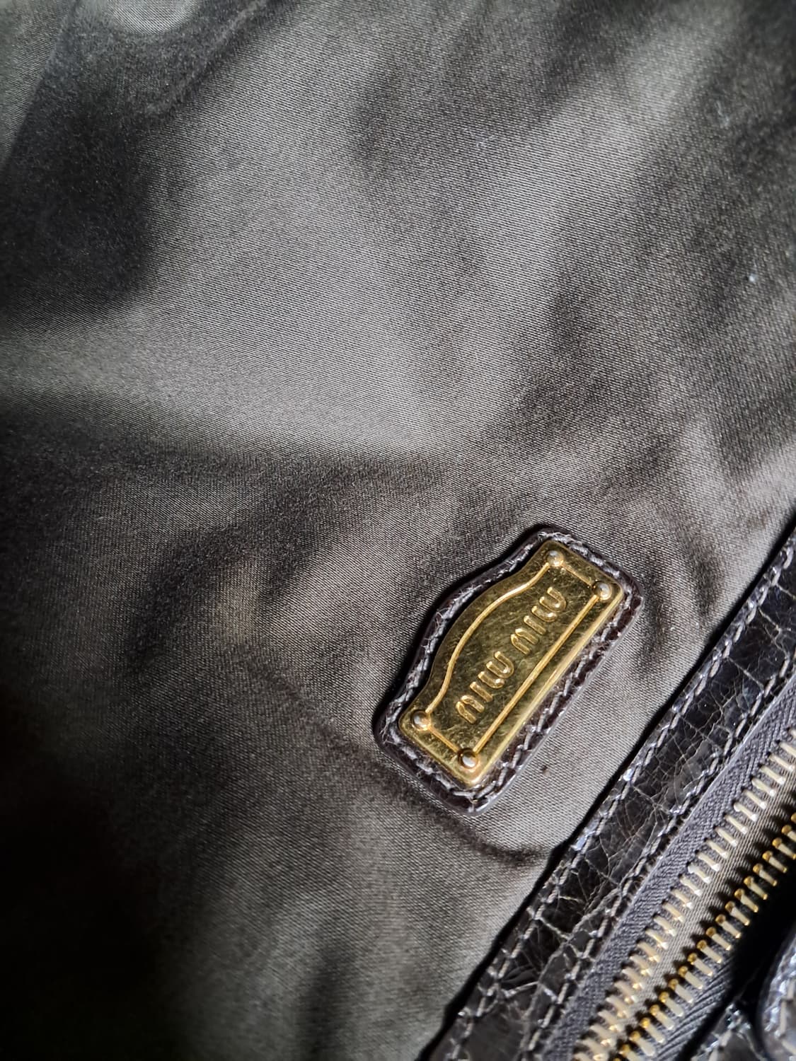 미우미우 브라운 토드백 상품이미지5