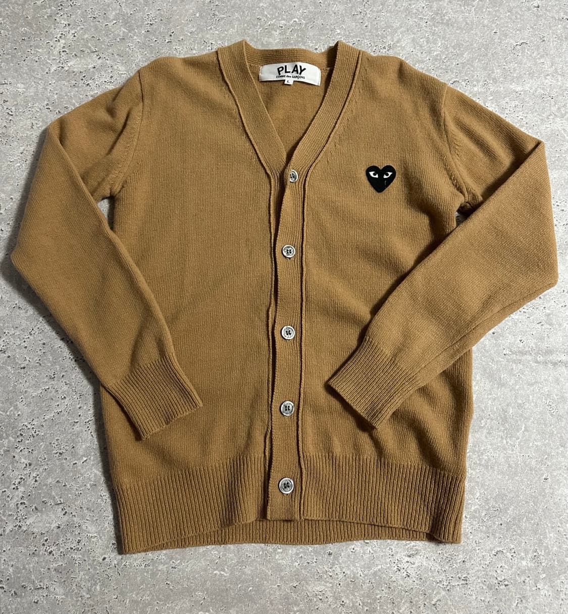 플레이 꼼데가르송 하트 가디건 브라운 L 상품이미지1