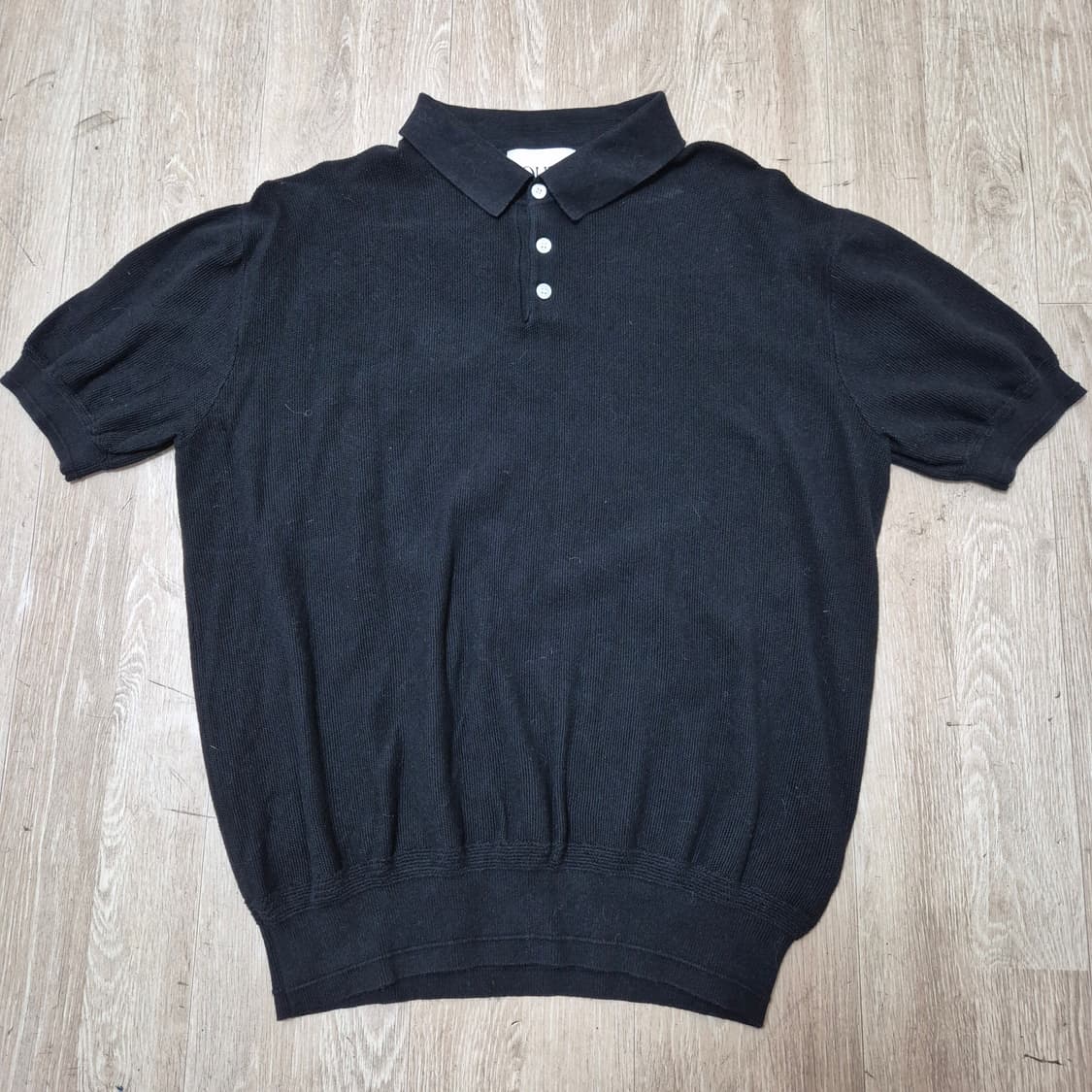 LOHNT 네이비 반팔 니트 폴로티 상품이미지1