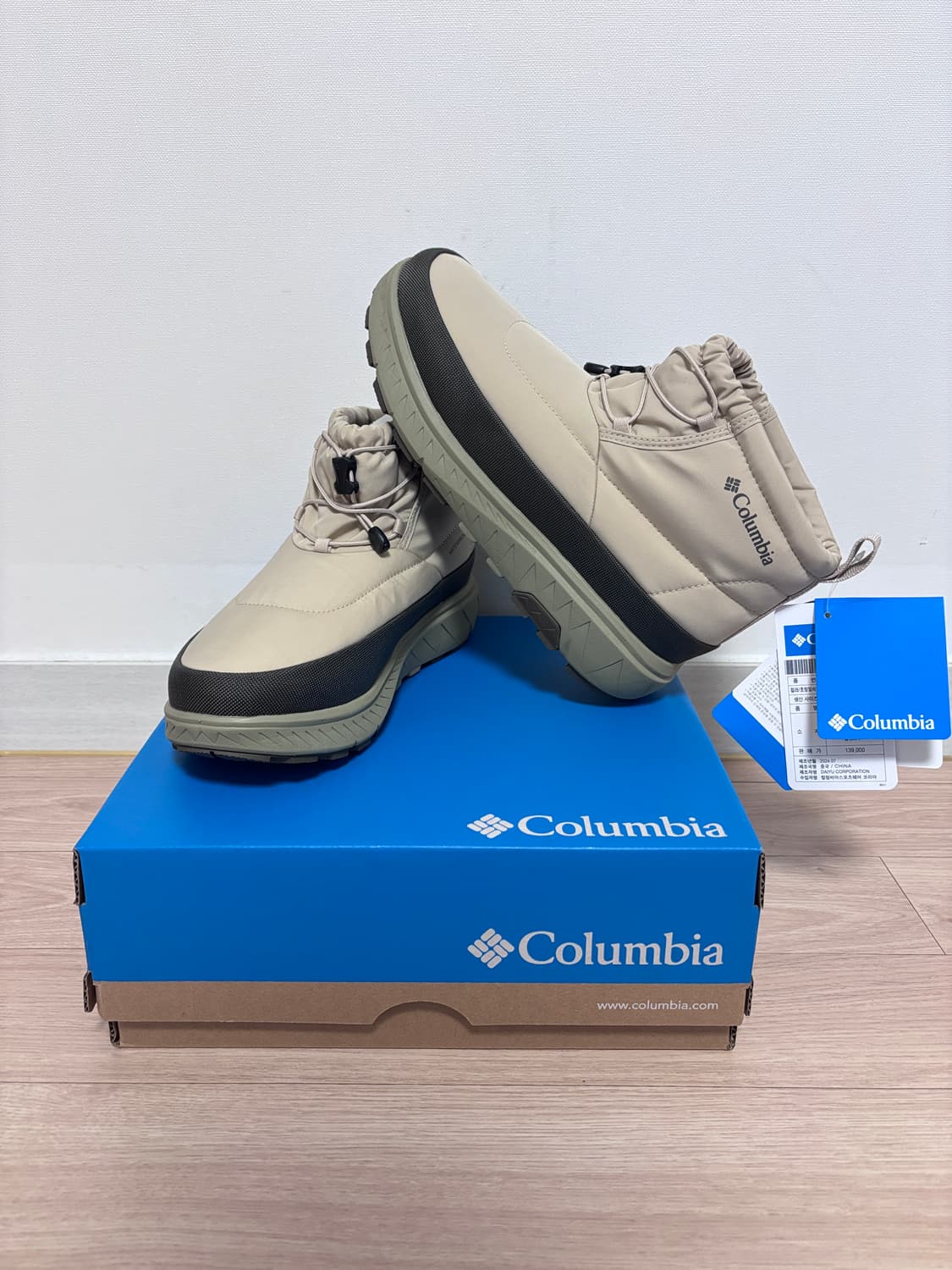 새상품) 260 컬럼비아 옐로우테일 쇼티 방한 패딩 부츠 상품이미지1
