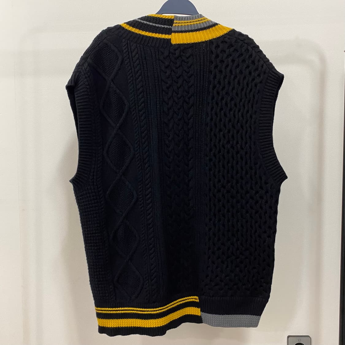 한섬 시스템옴므 캐시미어 헤비울 크리켓 니트 베스트 상품이미지2