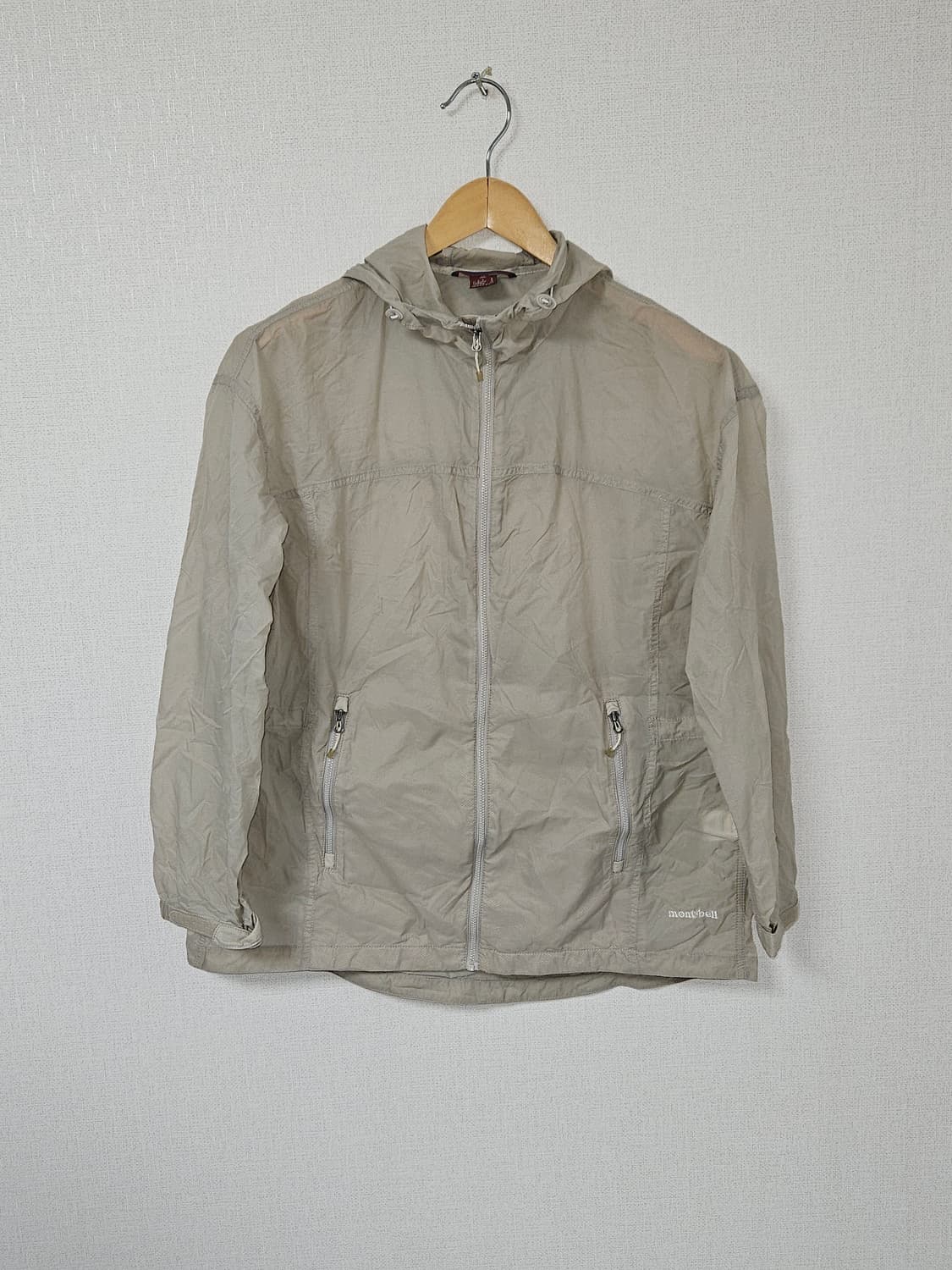 montbell 몽벨 경량 바람막이 스트링 자켓 베이지 M 95 상품이미지1