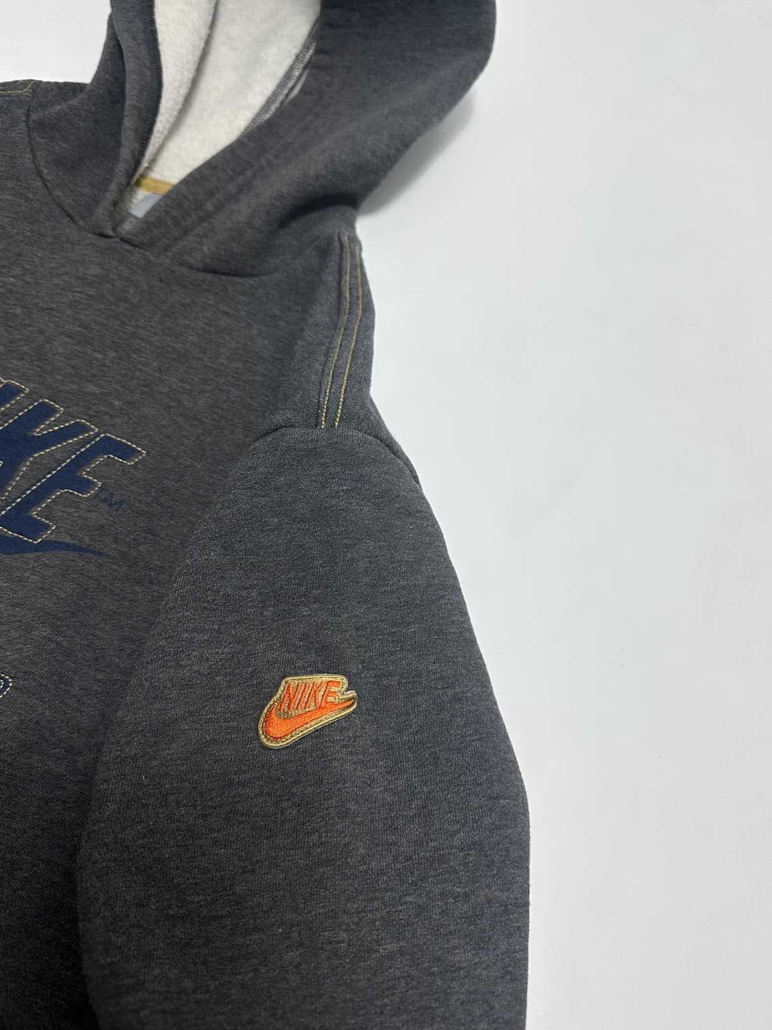나이키 00s 빅로고 후드티 상품이미지3