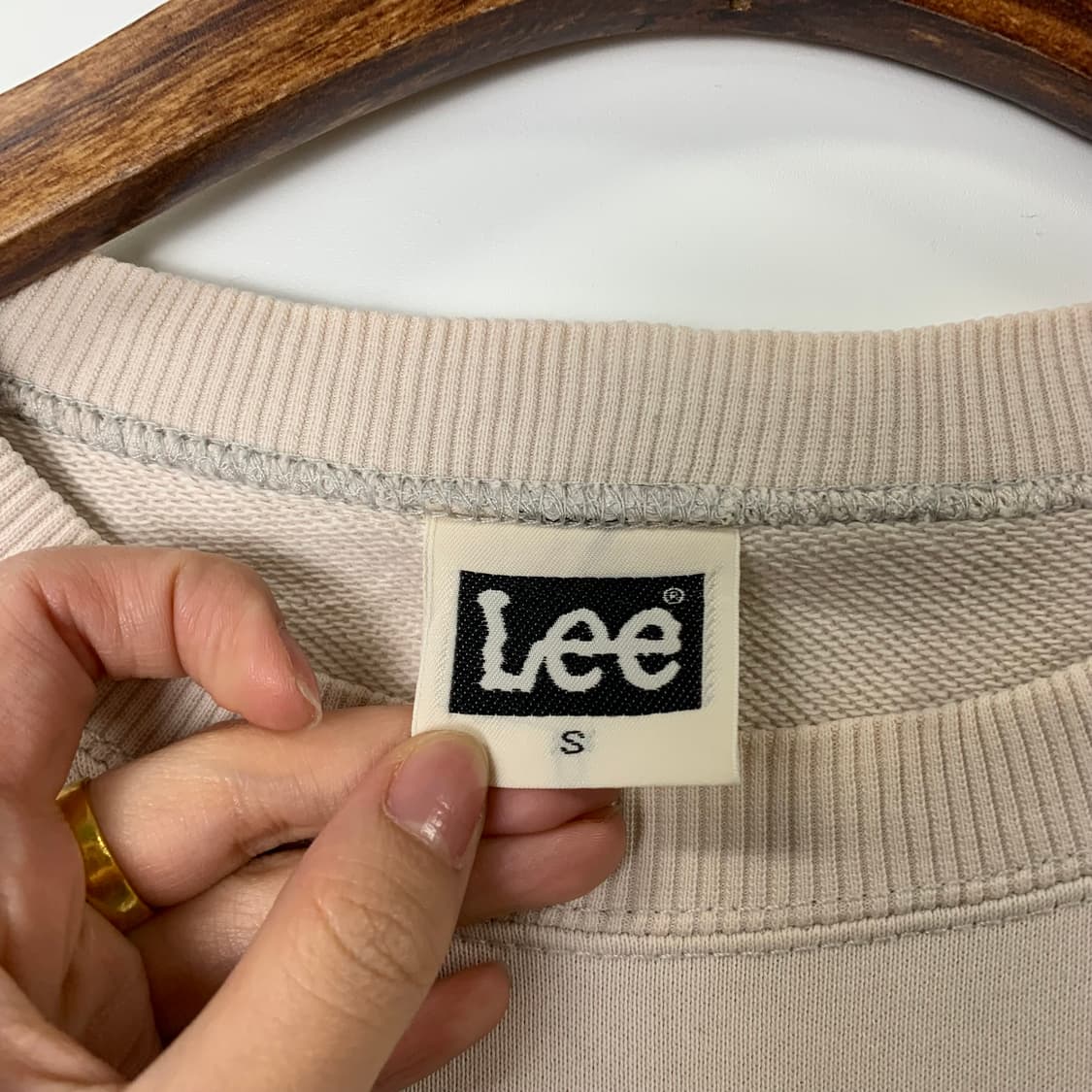 Lee 데님 포켓 아이보리 맨투맨 상품이미지5