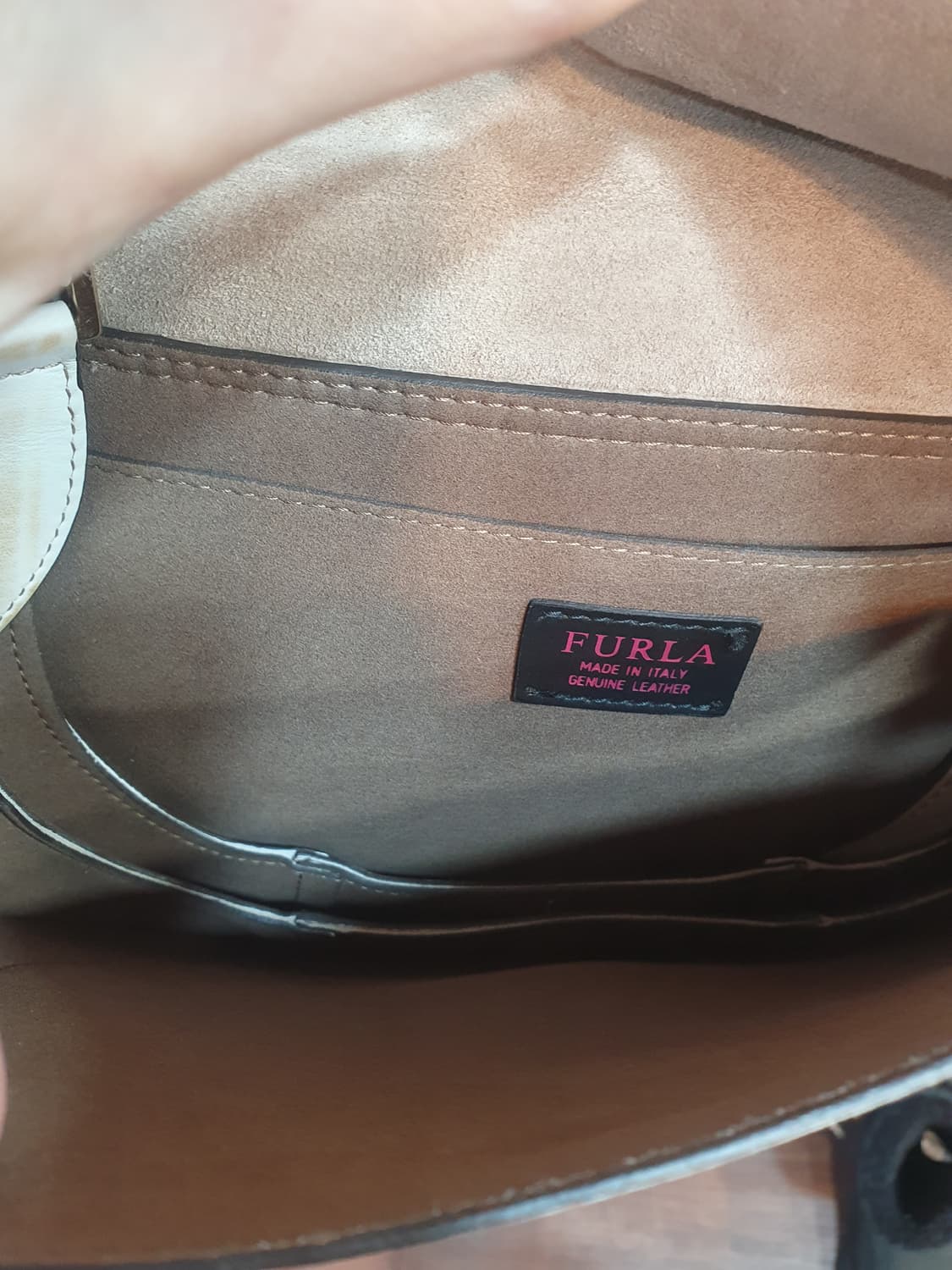Furla 훌라 아이보리 크로스백 상품이미지7
