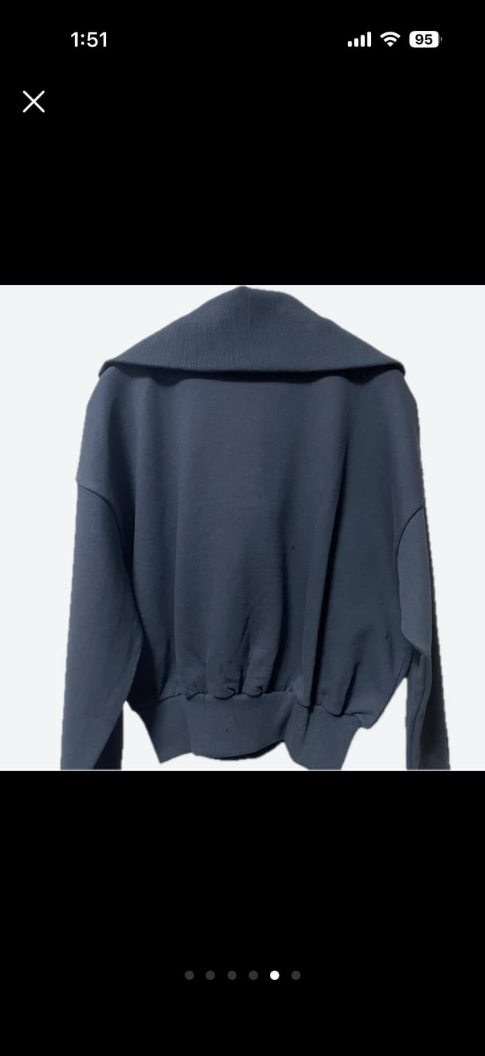 (새상품) 오스트카카 반집업 맨투맨 상품이미지5