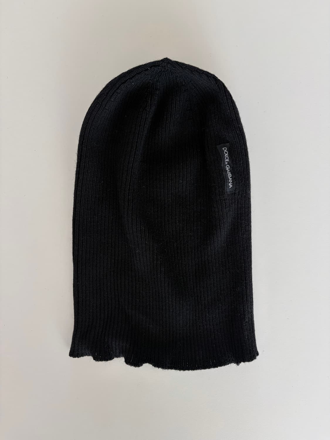 돌체앤가바나 블랙 비니입니다. 상품이미지1