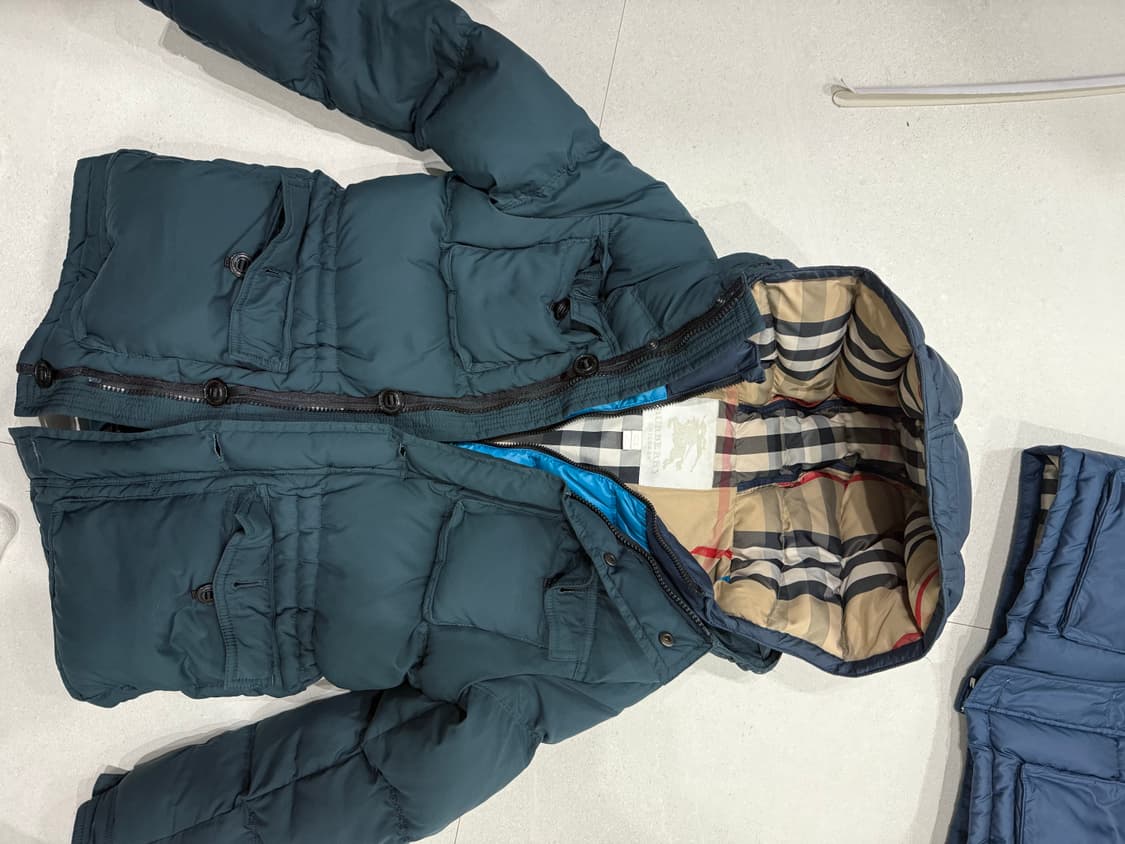 버버리 패딩 상품이미지2