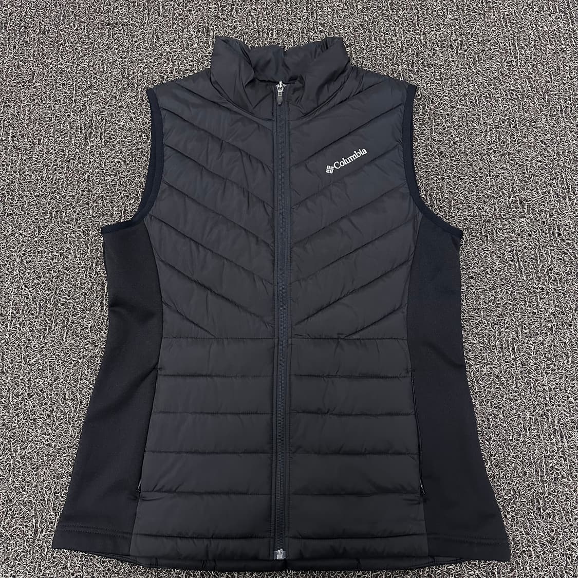 컬럼비아 여성 패딩 조끼 블랙 95(M) 상품이미지1