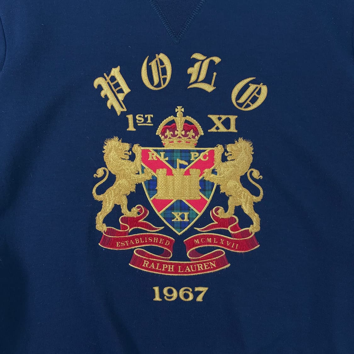 Polo  폴로 랄프로렌 신형 금장 자수 네이비 맨투맨  상품이미지3