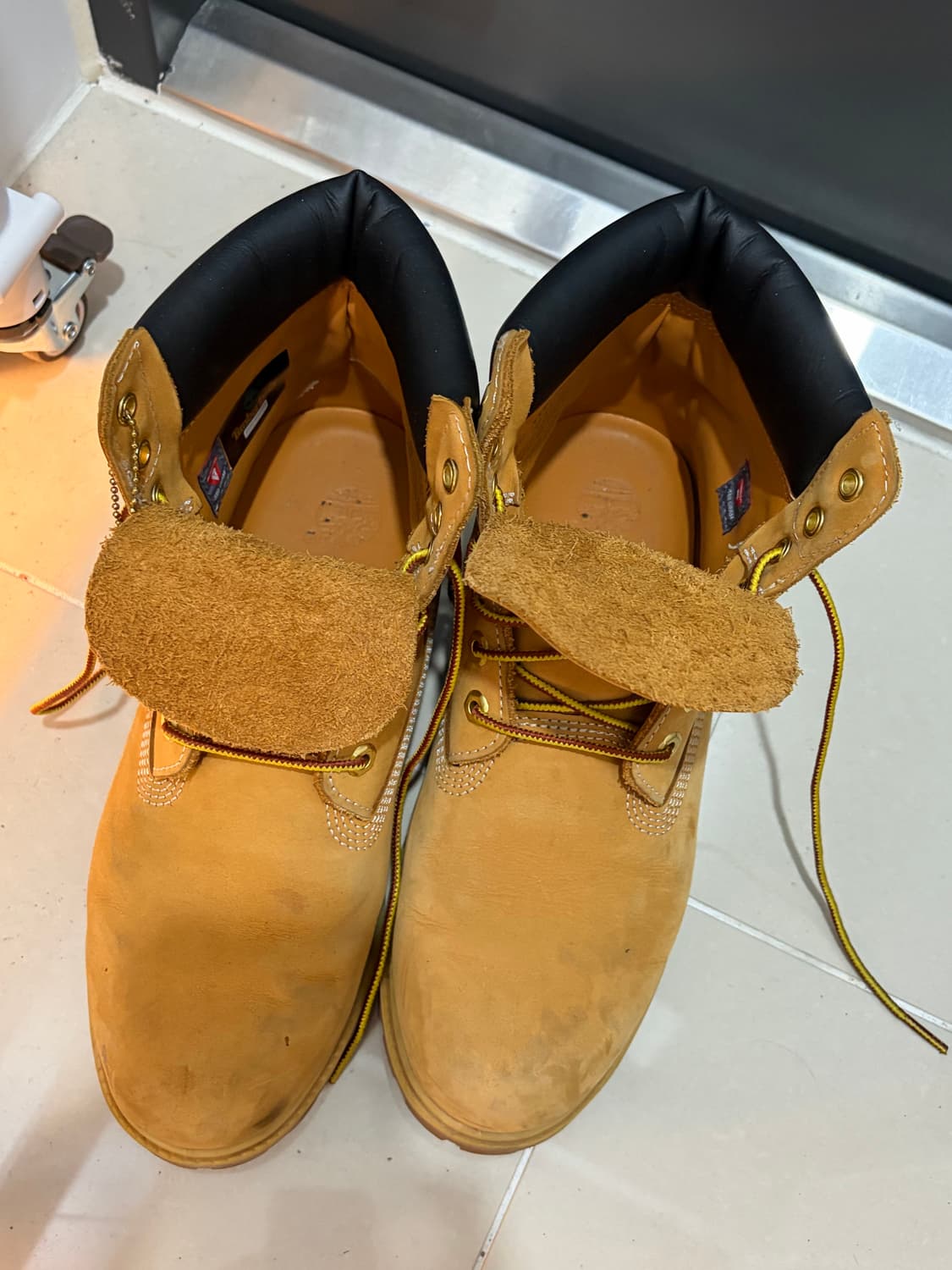 팀버랜드 6인치 프리미엄  부츠 옐로우 상품이미지3