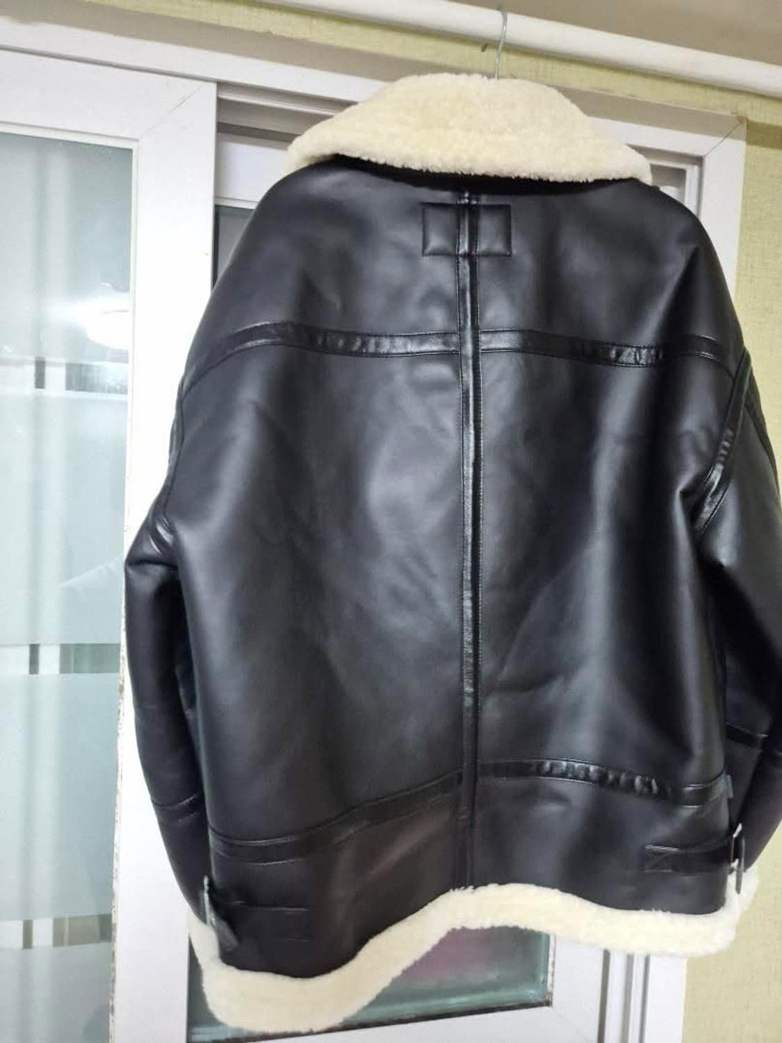 Agingccc 블랙 무스탕 자켓 L 상품이미지3