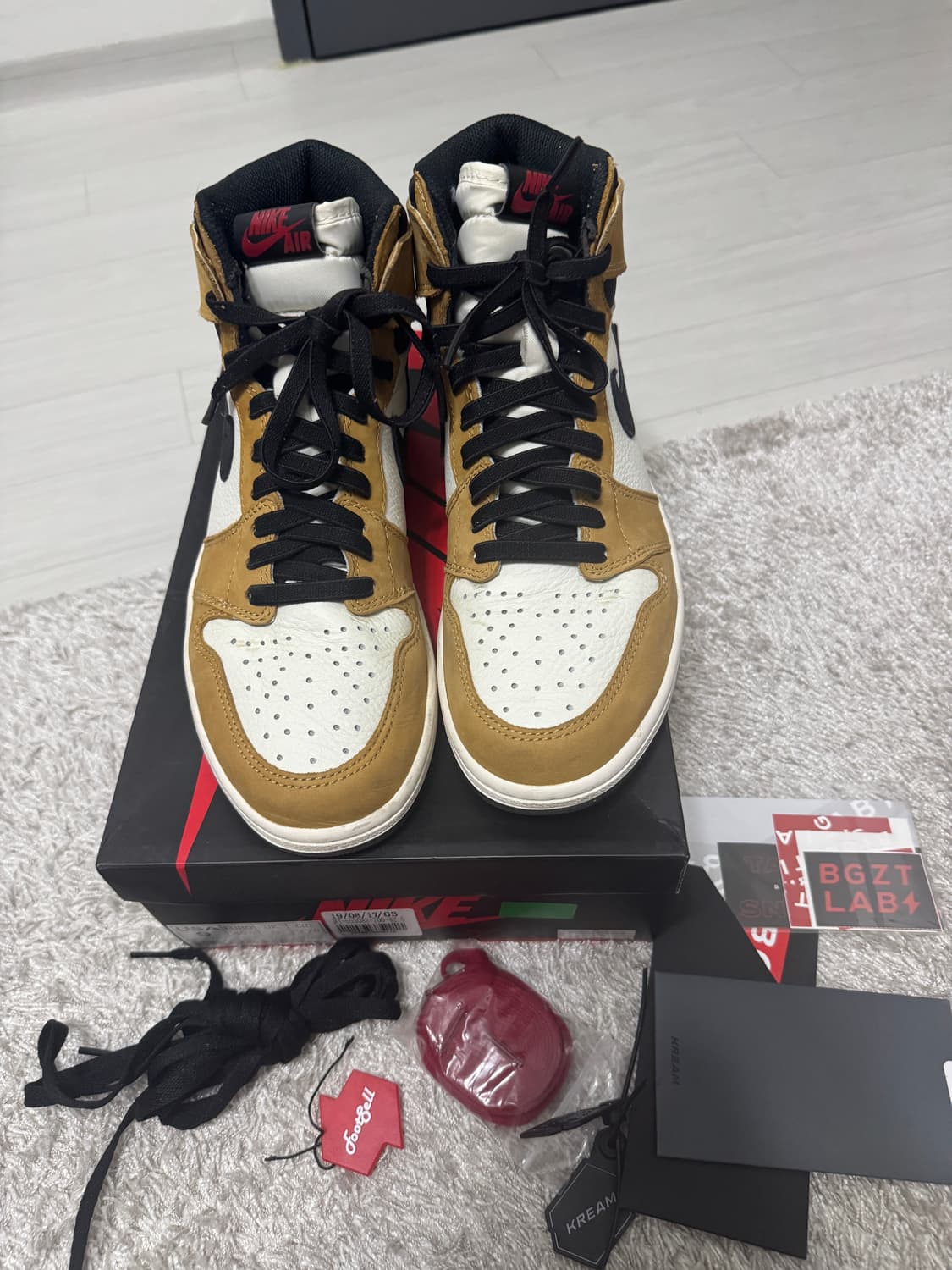 [270] 조던 1 하이 루키 오브 더 이어 상품이미지2