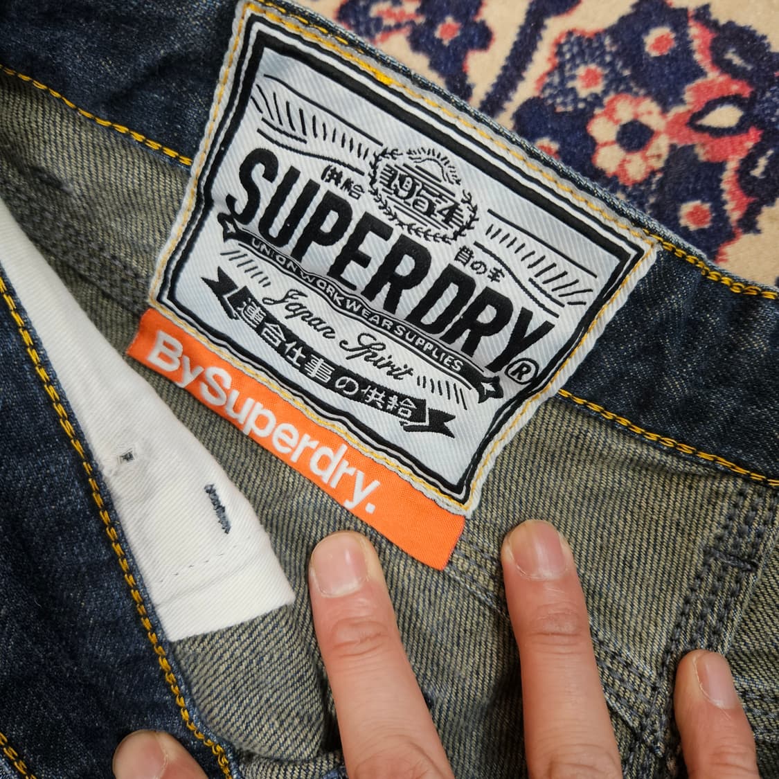 (국내매장)슈퍼드라이 워시드 데님 팬츠 32size 상품이미지5