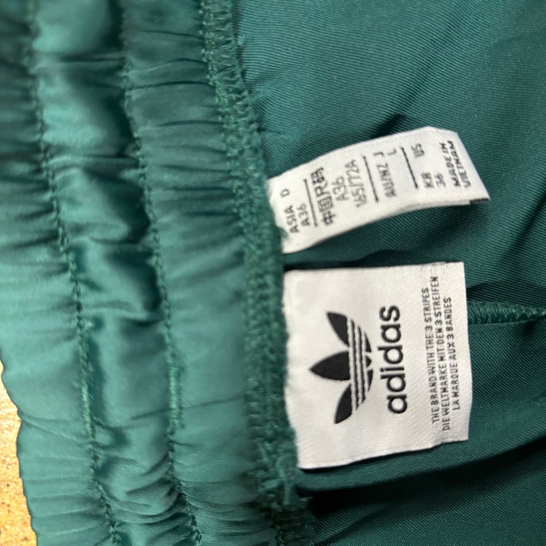 [정품/36] 아디다스 그린 트랙 와이드 팬츠 상품이미지4