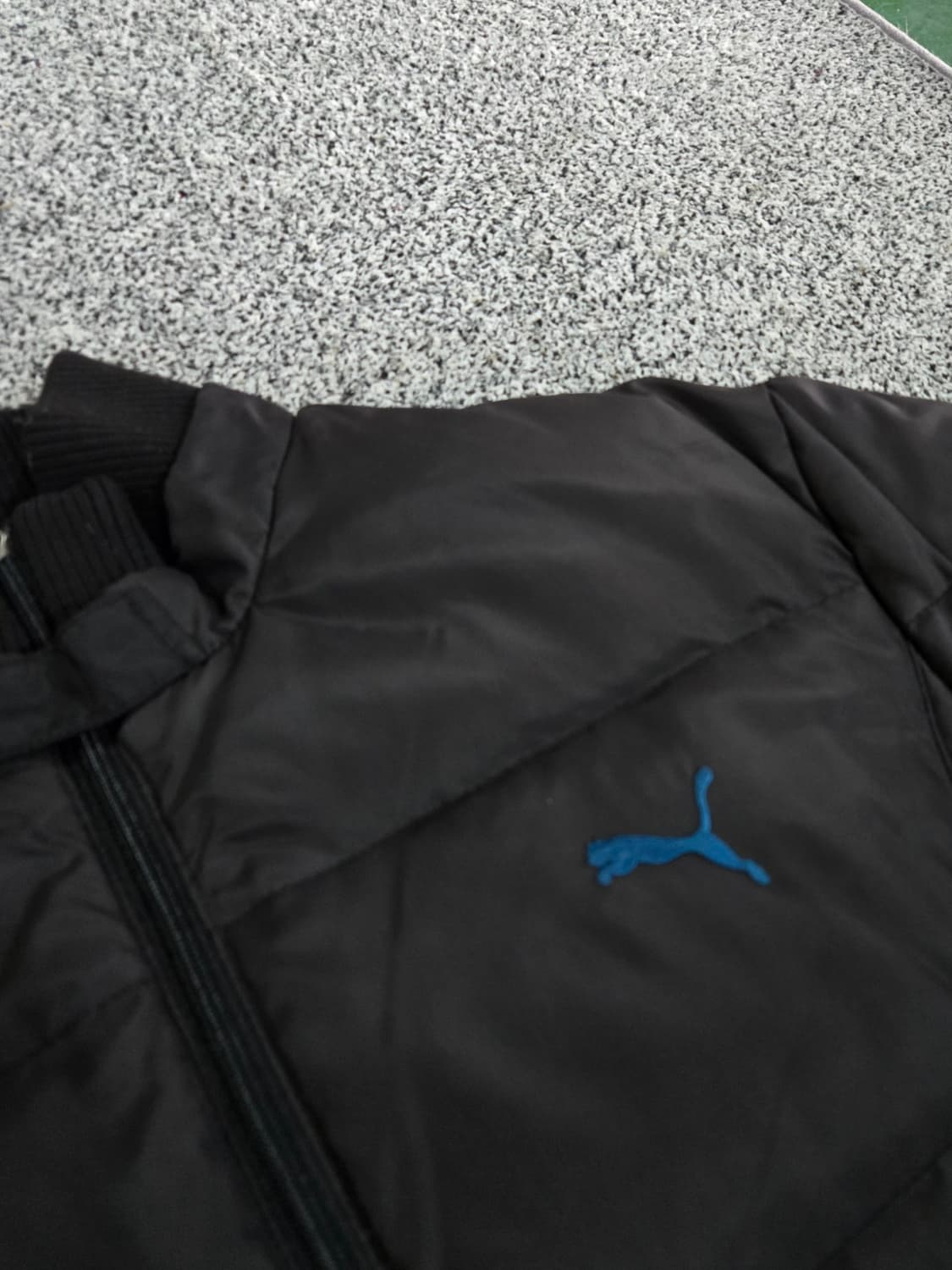 푸마(PUMA) 블랙 패딩 점퍼M 상품이미지4
