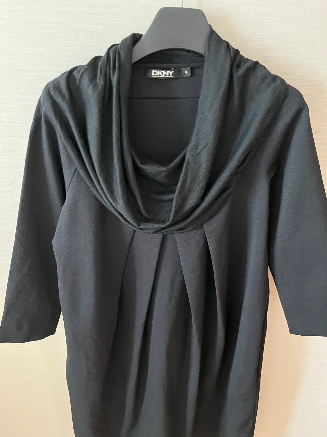 DKNY 울 블랙 원피스 일본산 상품이미지3