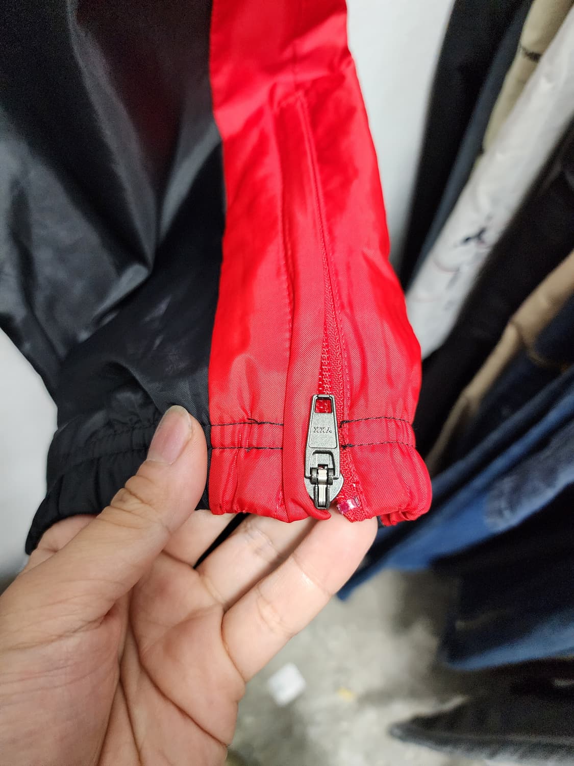 나이키 리이슈 우븐 트랙팬츠 상품이미지3