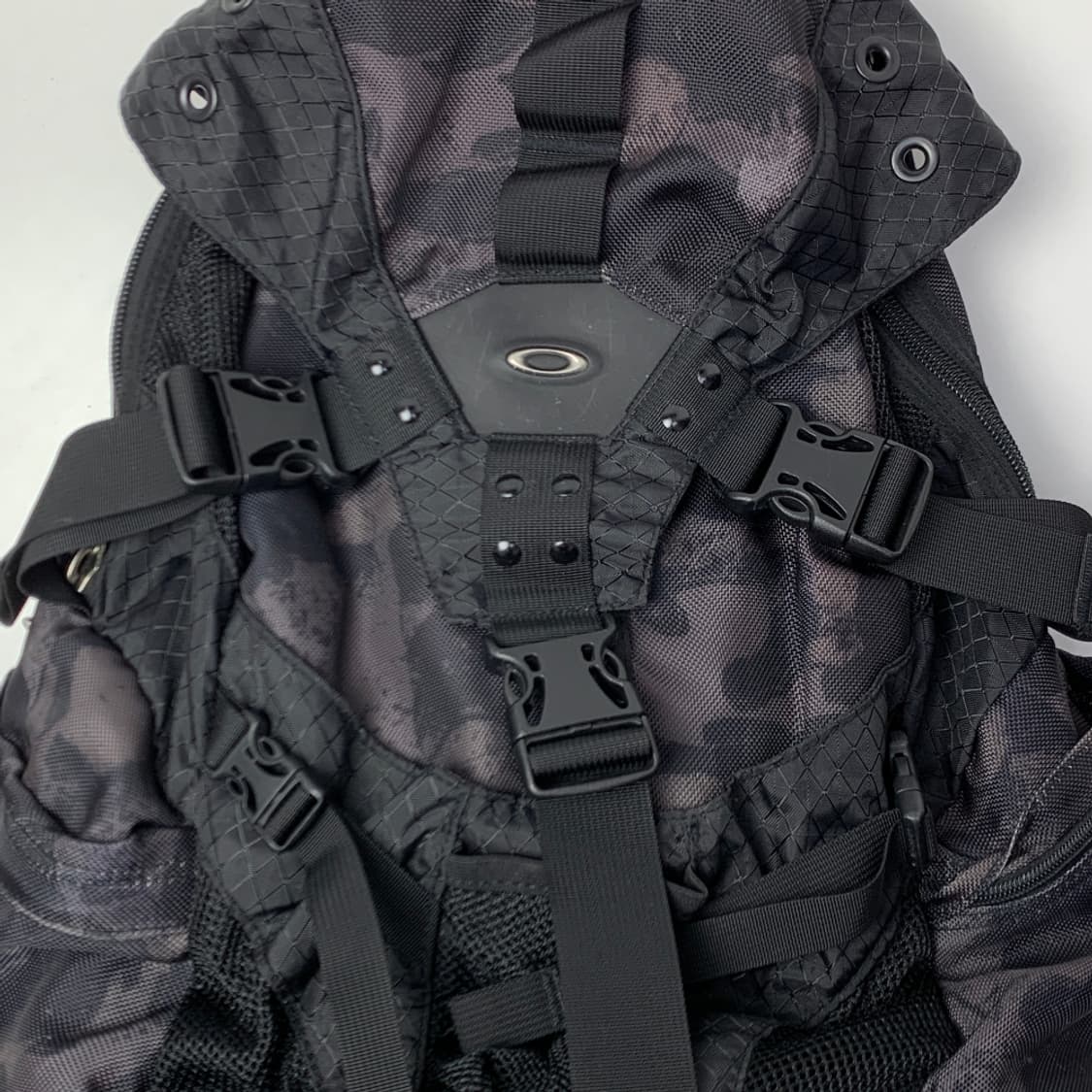 [OS/정품] 오클리 테크니컬 백팩 카모플라쥬 상품이미지2