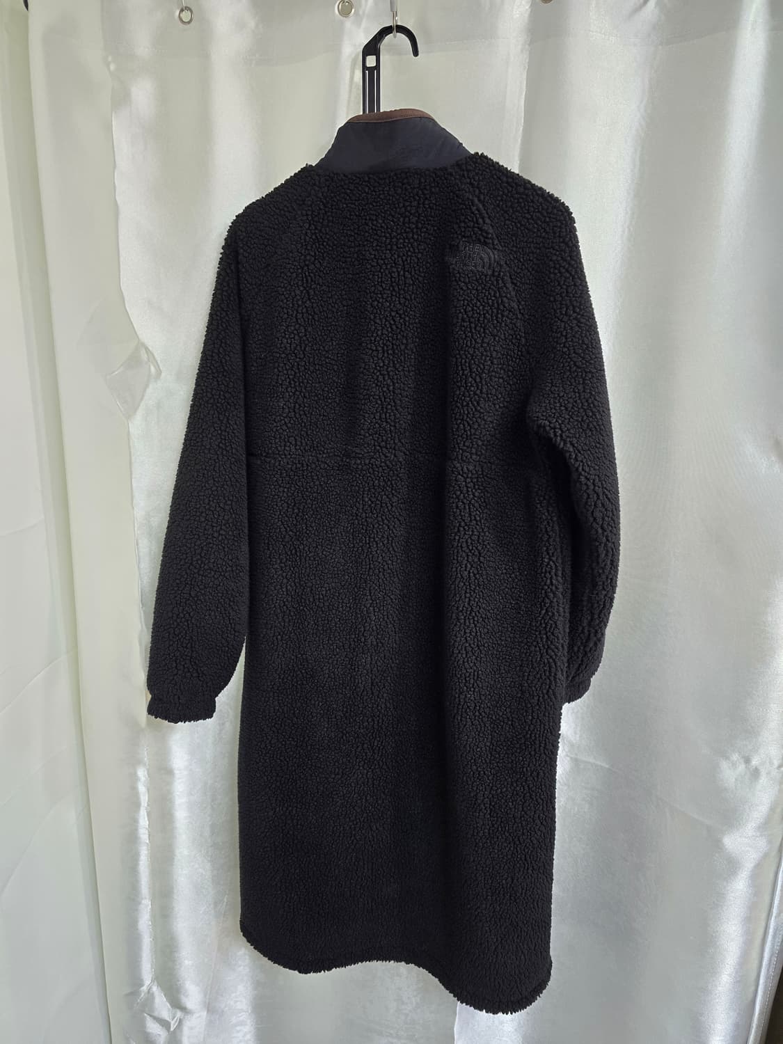 노스페이스 블랙 뽀글이 롱코트 (1768) 상품이미지2